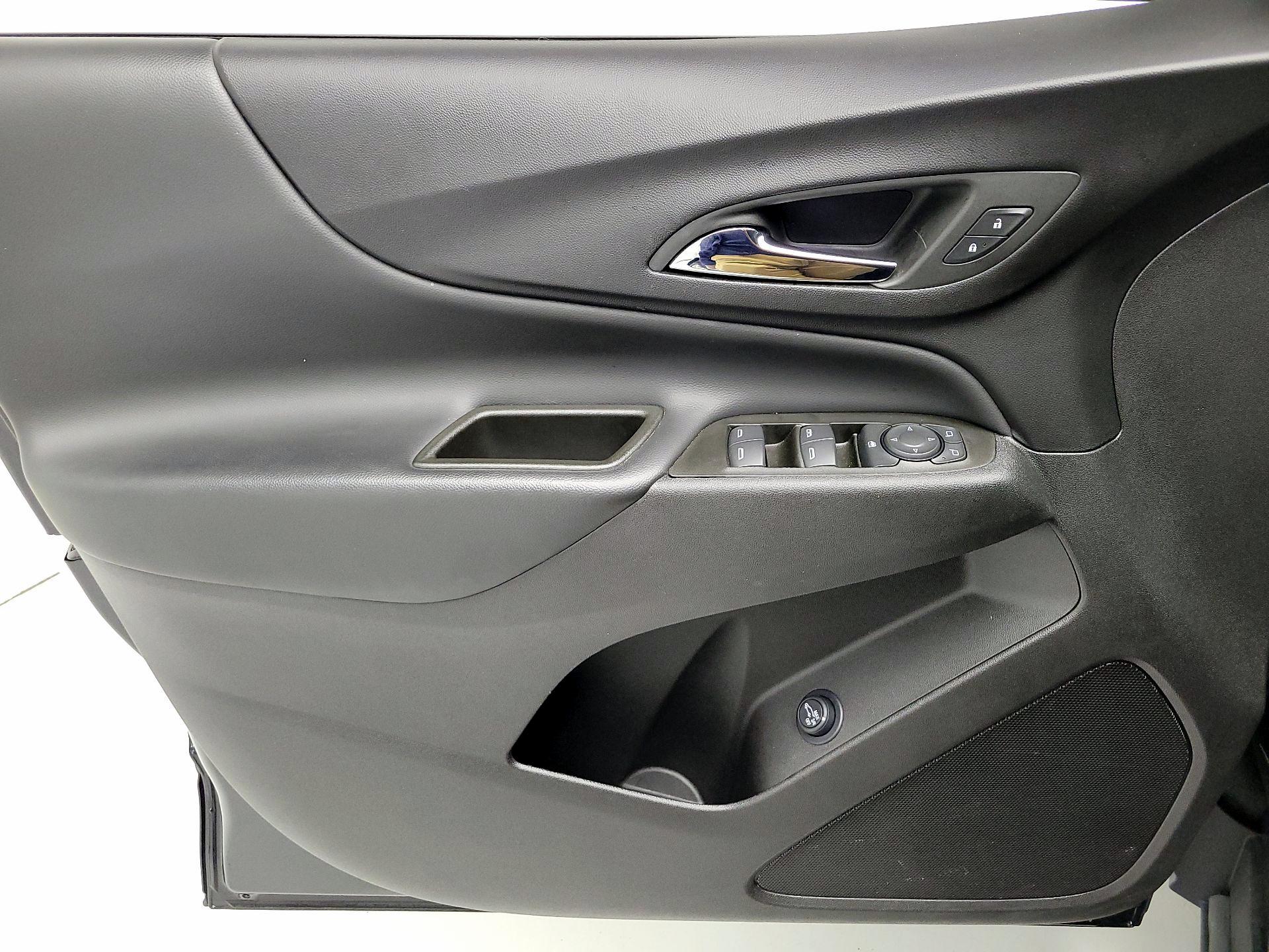 Thumbnail: 2024 Chevrolet Equinox - 12
