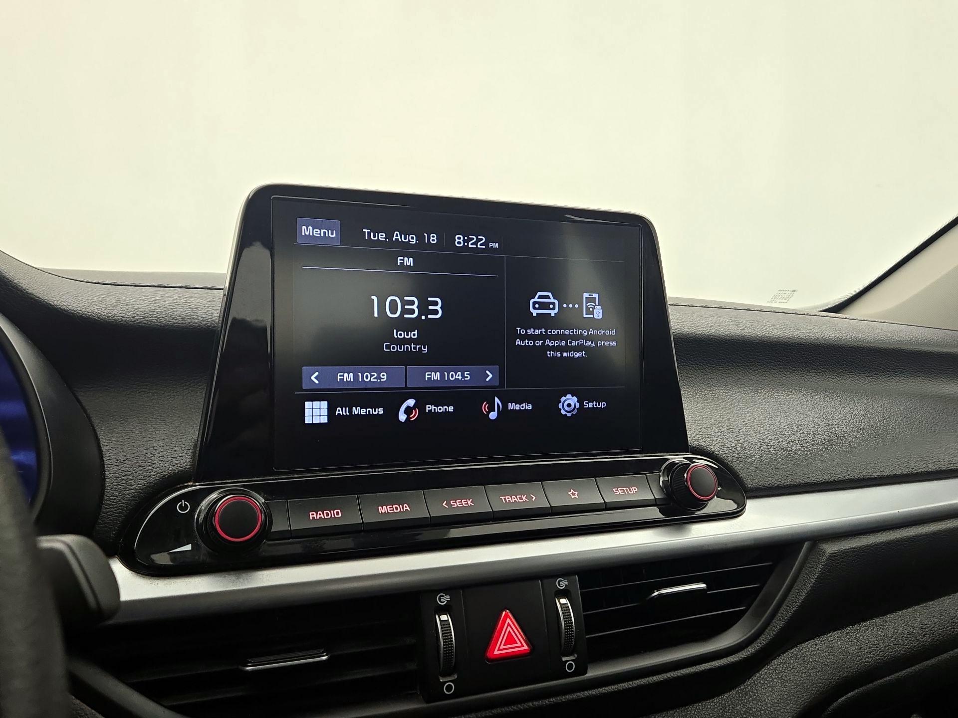 Thumbnail: 2023 Kia Forte - 15