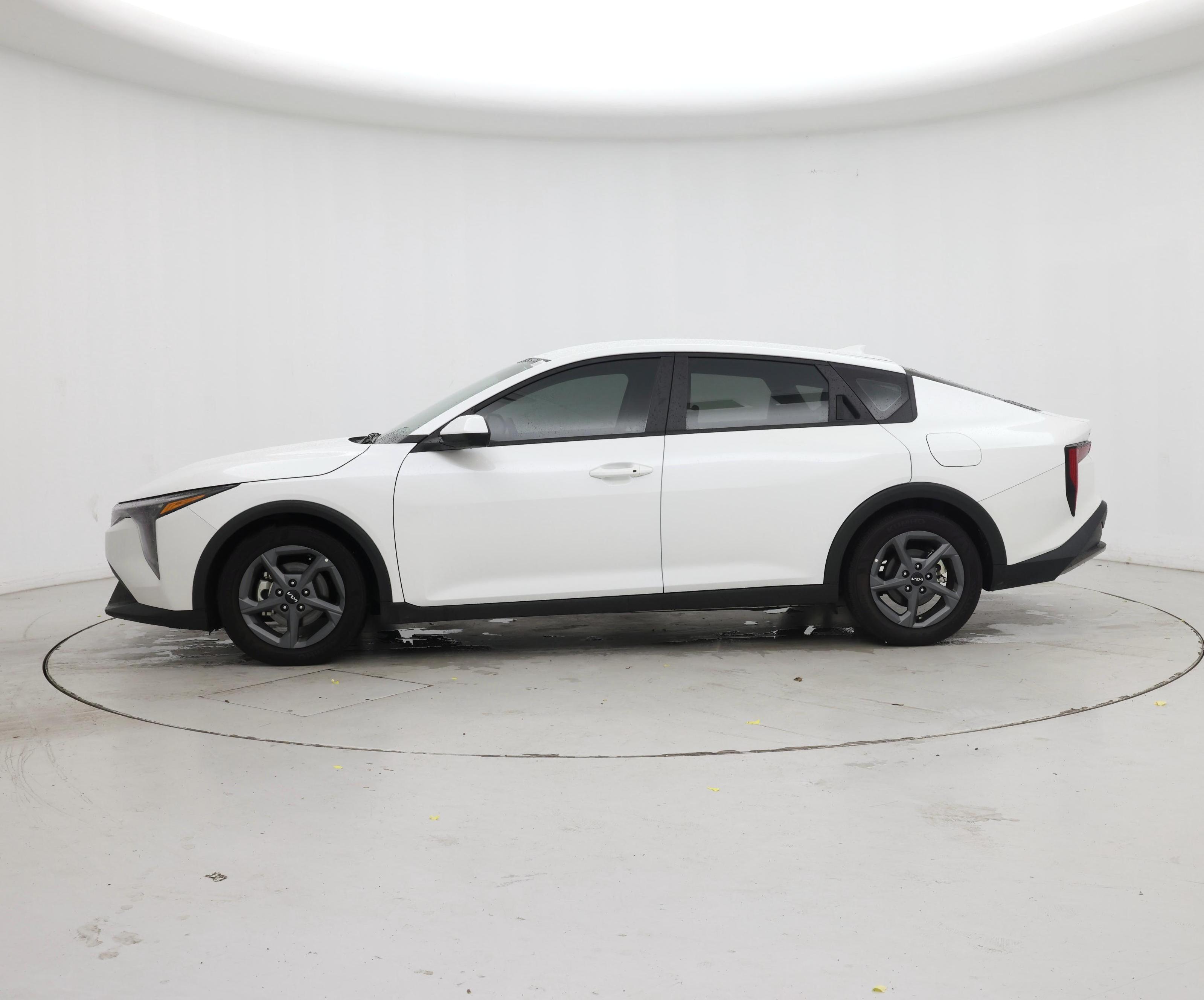Thumbnail: 2025 Kia K4 - 3