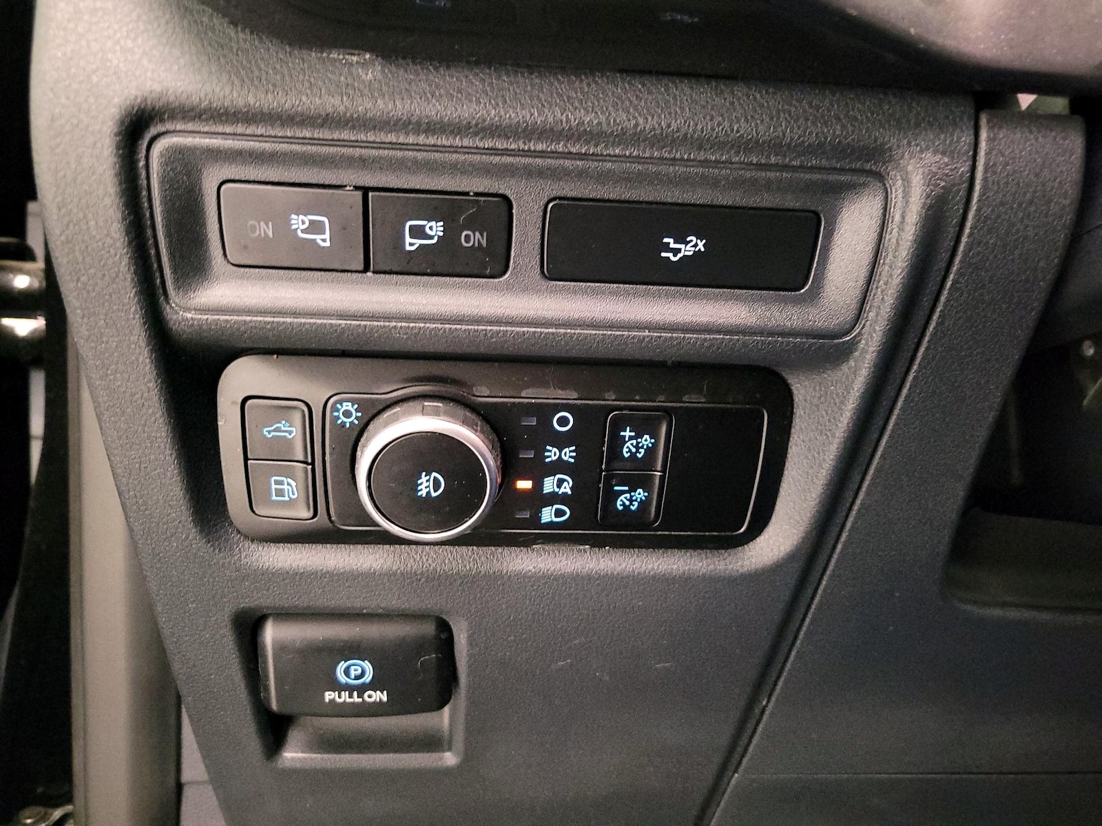 2023 Ford F-150 XLT - Photo 14
