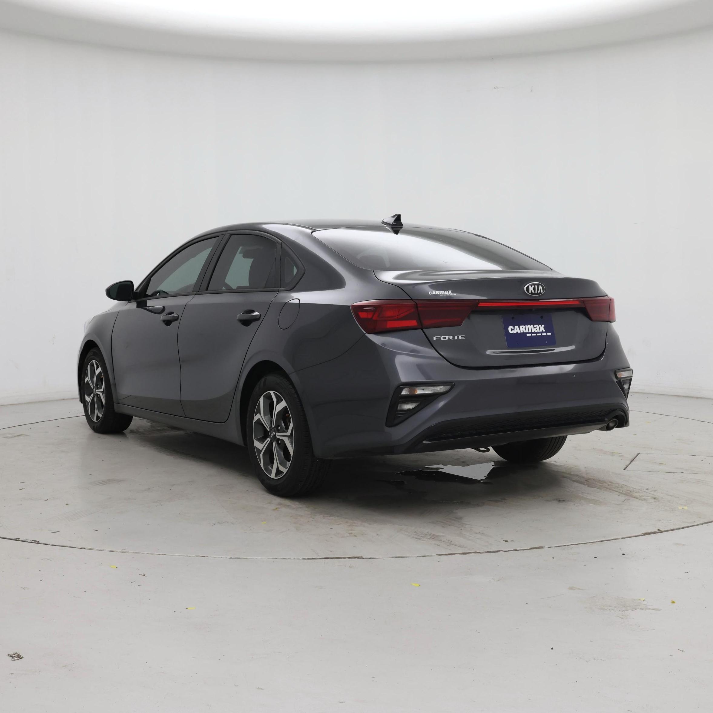 Thumbnail: 2021 Kia Forte - 2