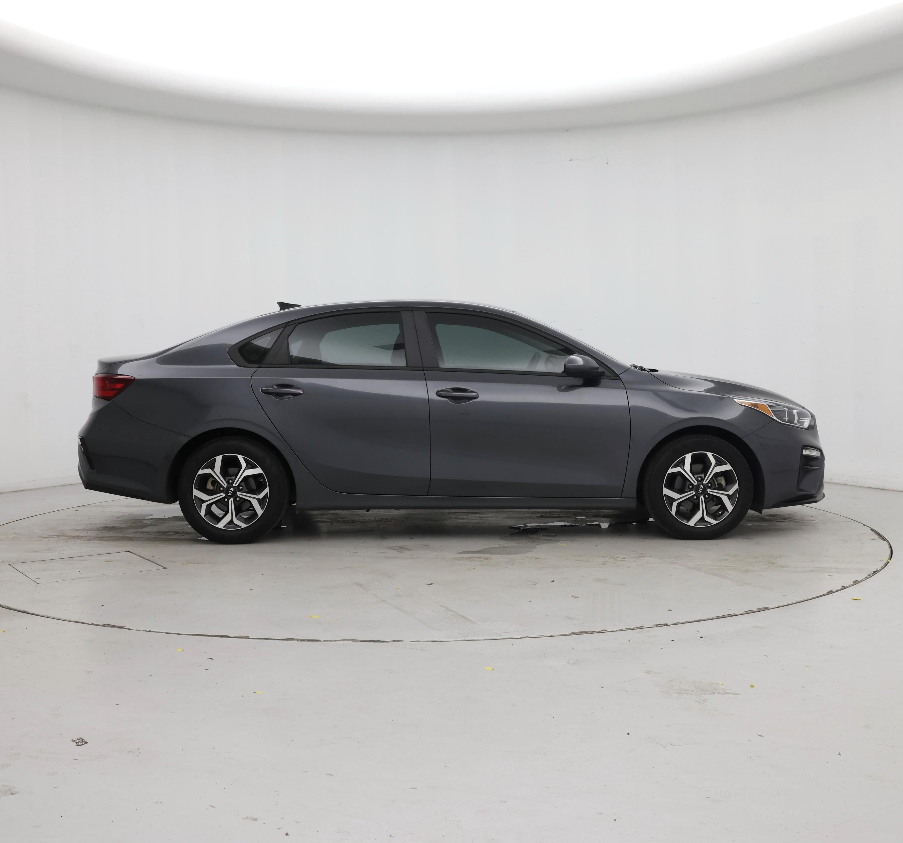 Thumbnail: 2021 Kia Forte - 7