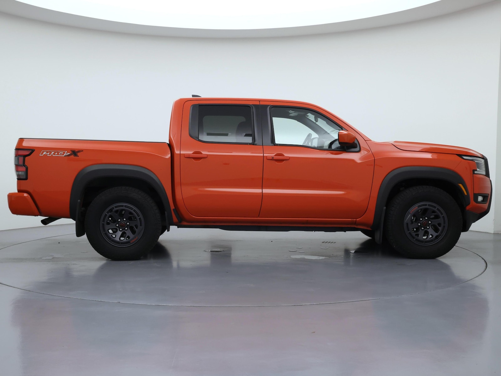 2025 Nissan Frontier PRO-X - Photo 8
