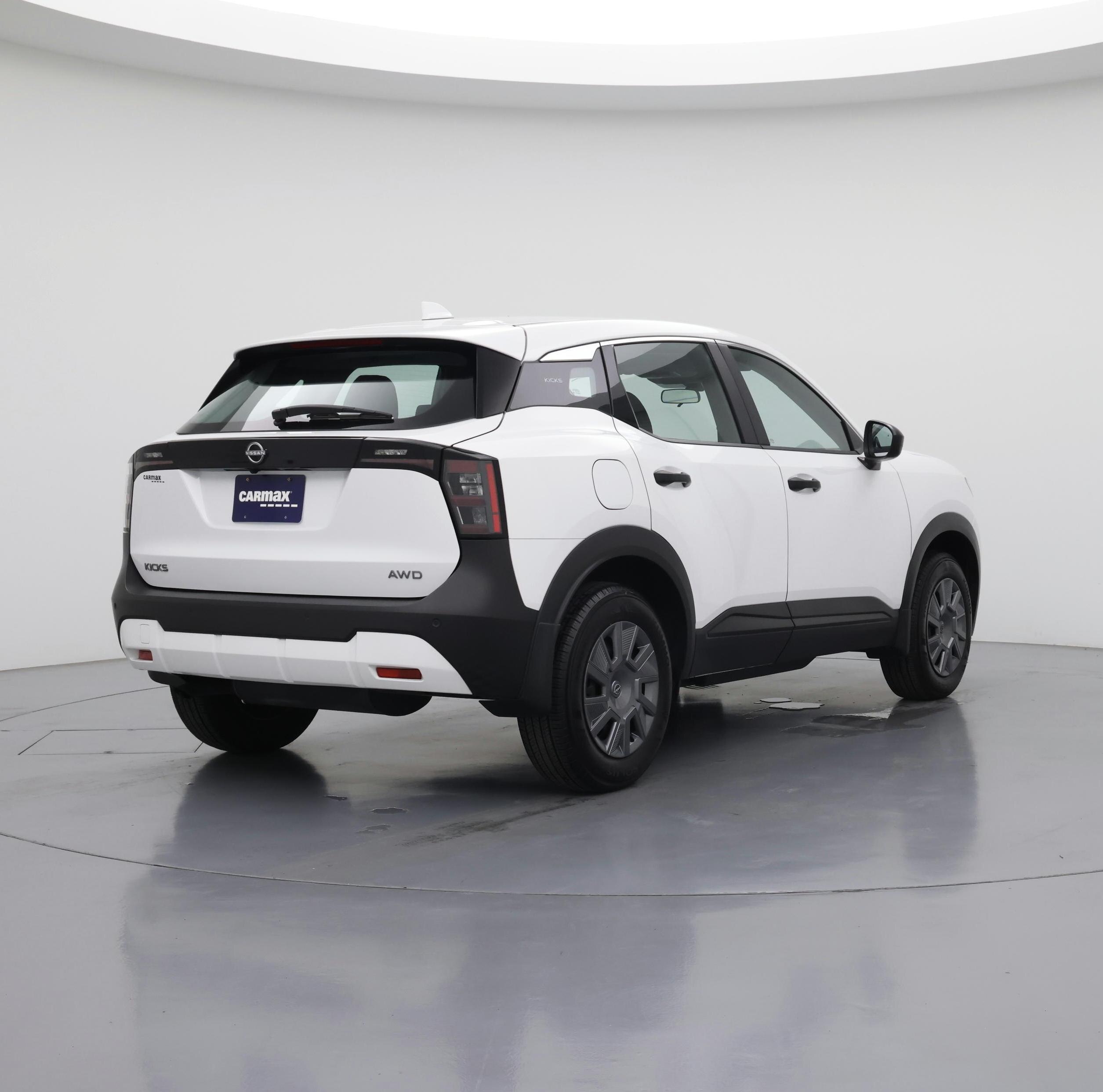 Thumbnail: 2025 Nissan Kicks - 8