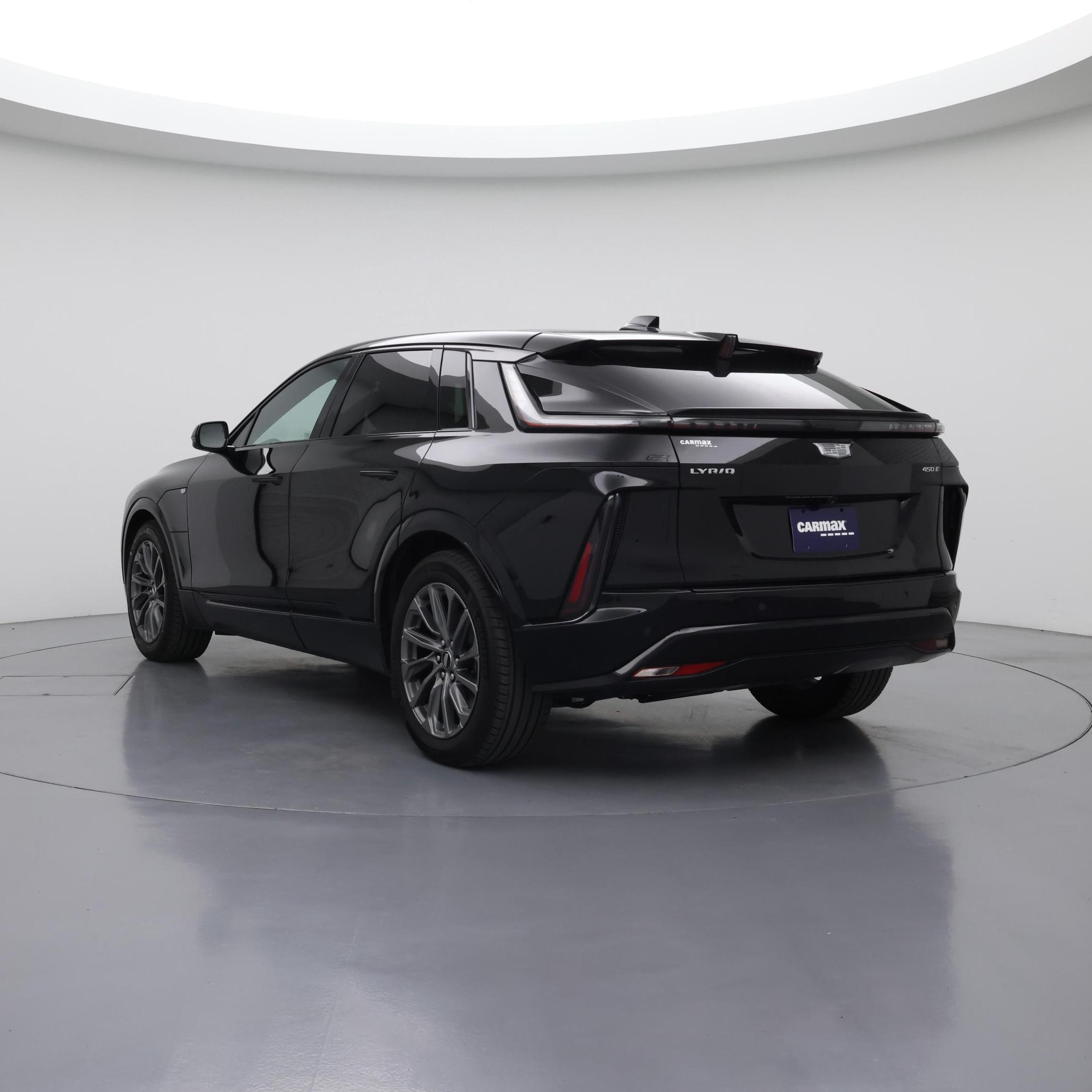 Thumbnail: 2024 Cadillac Lyriq - 2