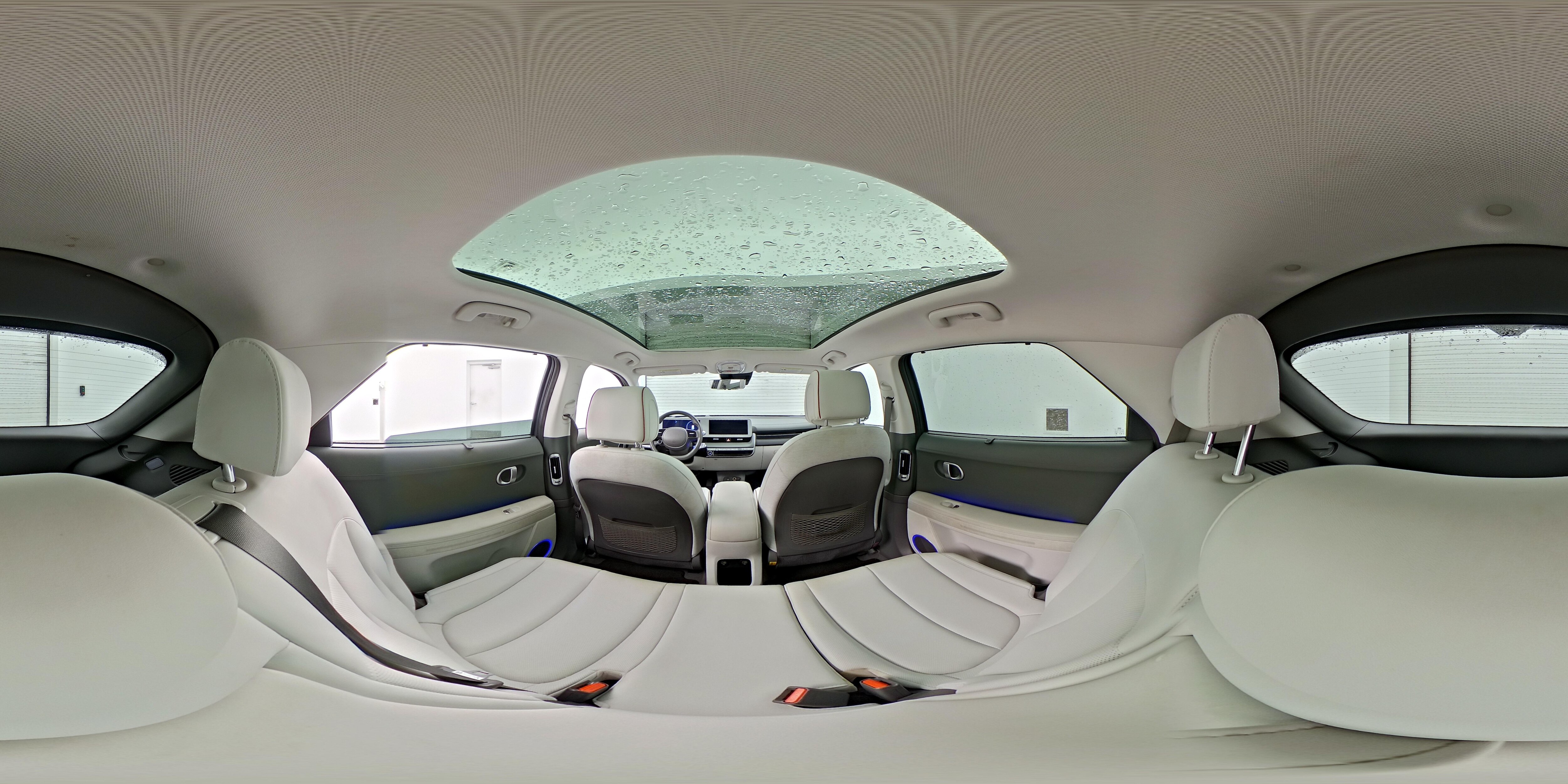 2024 Hyundai IONIQ 5 Limited - Photo 25
