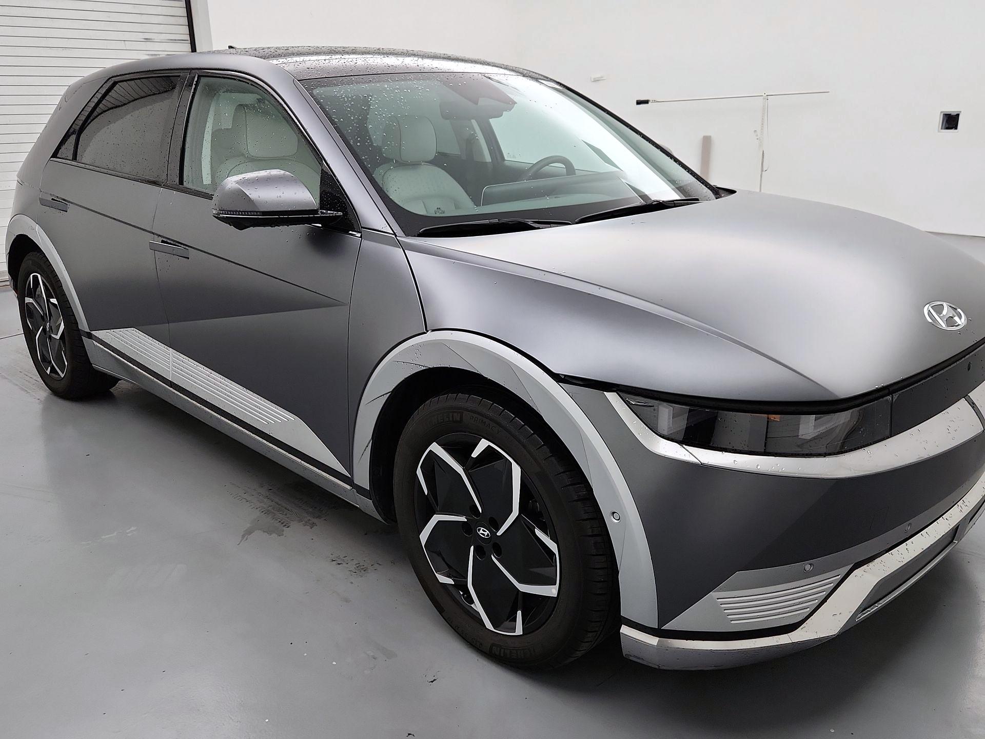 Thumbnail: 2024 Hyundai Ioniq 5 - 1
