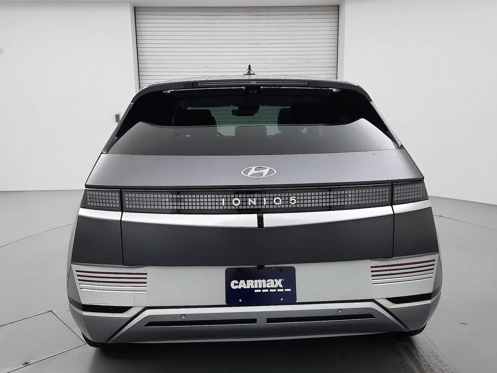 2024 Hyundai IONIQ 5 Limited - Photo 6