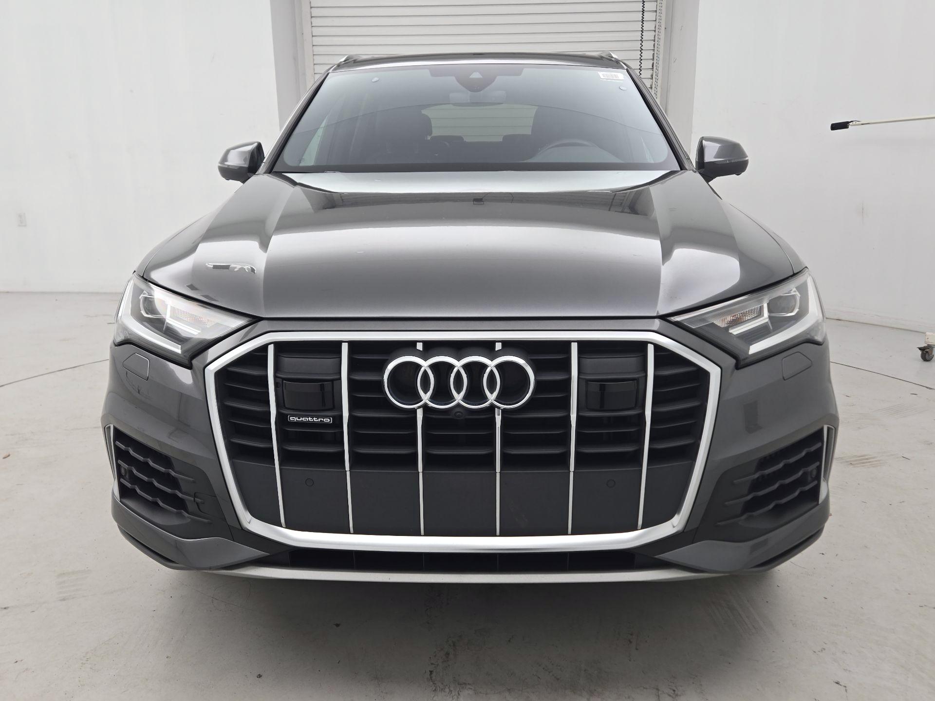 Thumbnail: 2022 Audi Q7 - 2