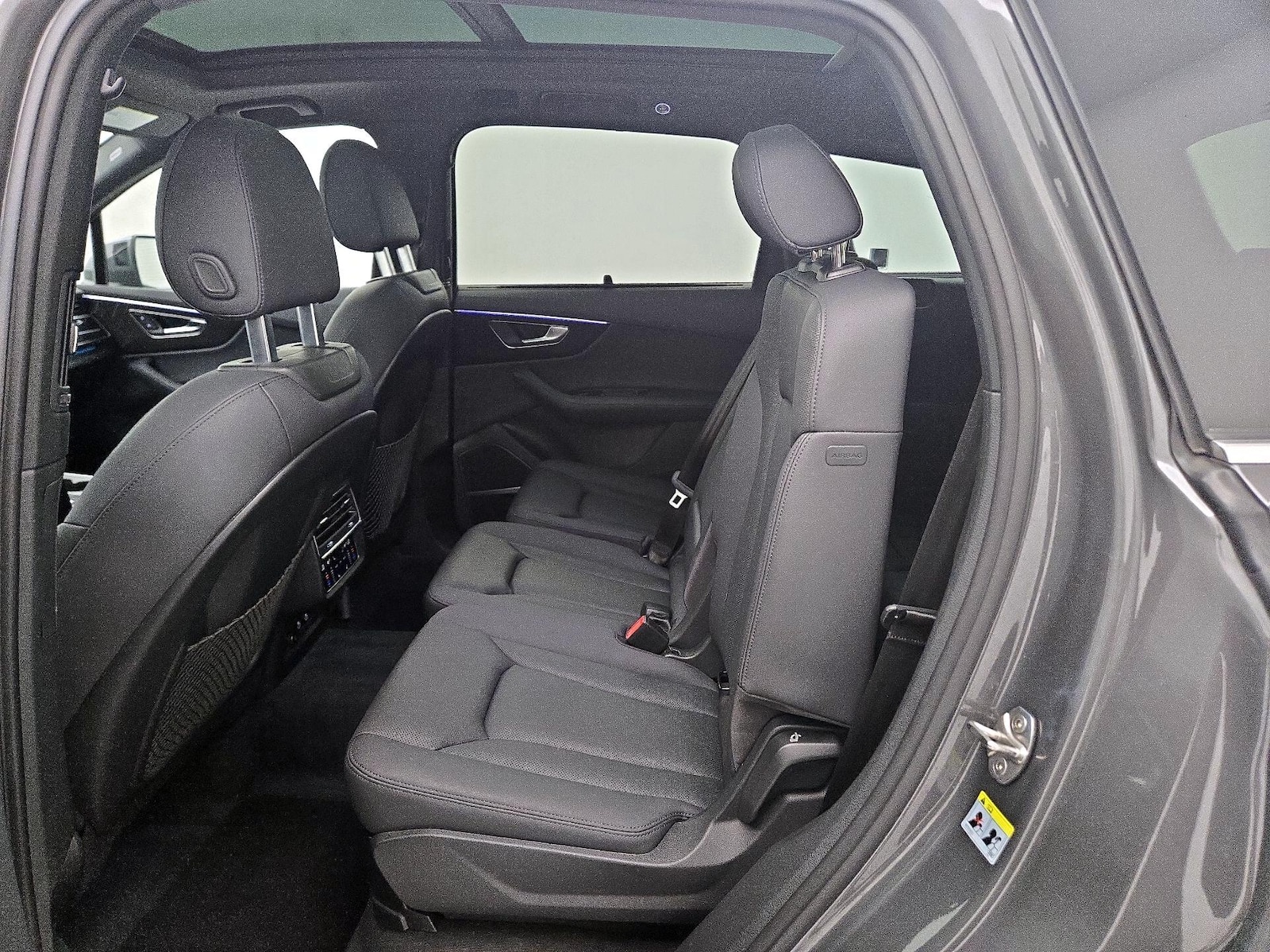 2022 Audi Q7 Premium Plus - Photo 20