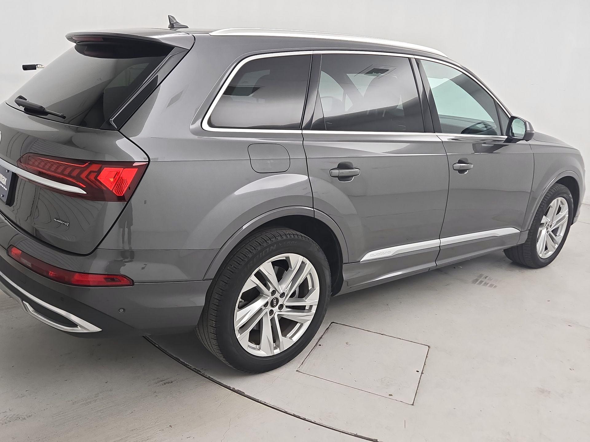 Thumbnail: 2022 Audi Q7 - 5