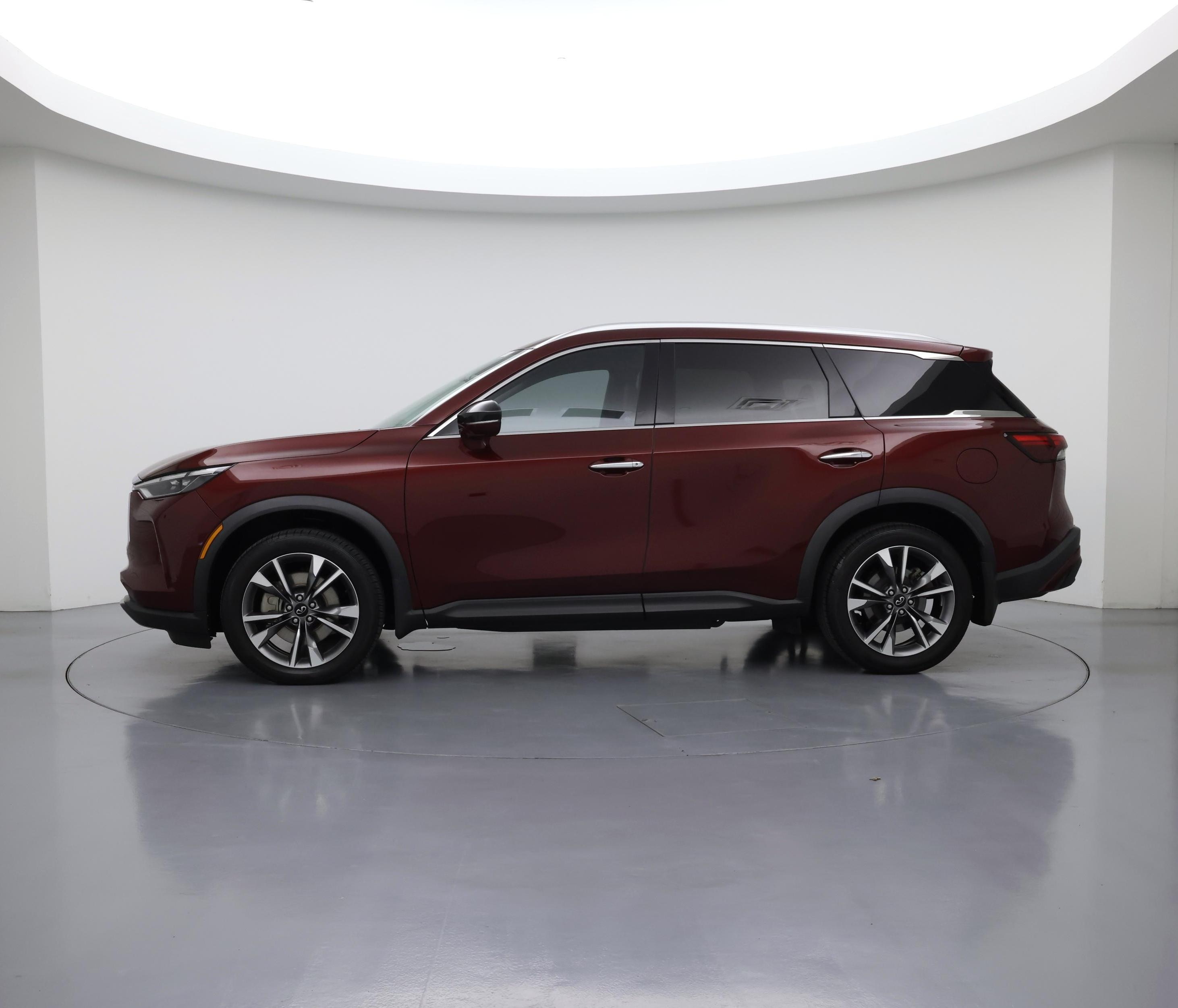 Thumbnail: 2023 INFINITI QX60 - 3