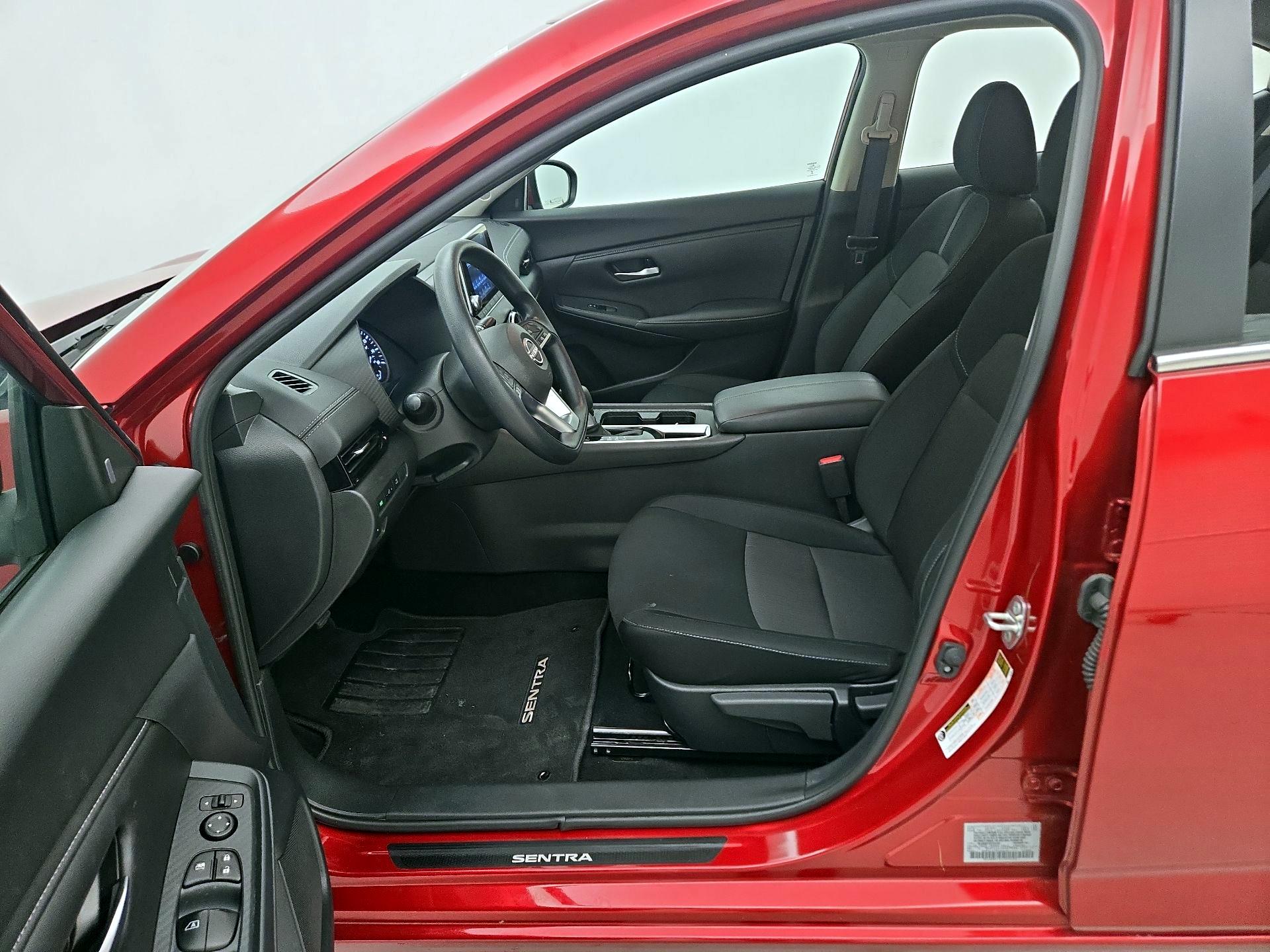 Thumbnail: 2025 Nissan Sentra - 11