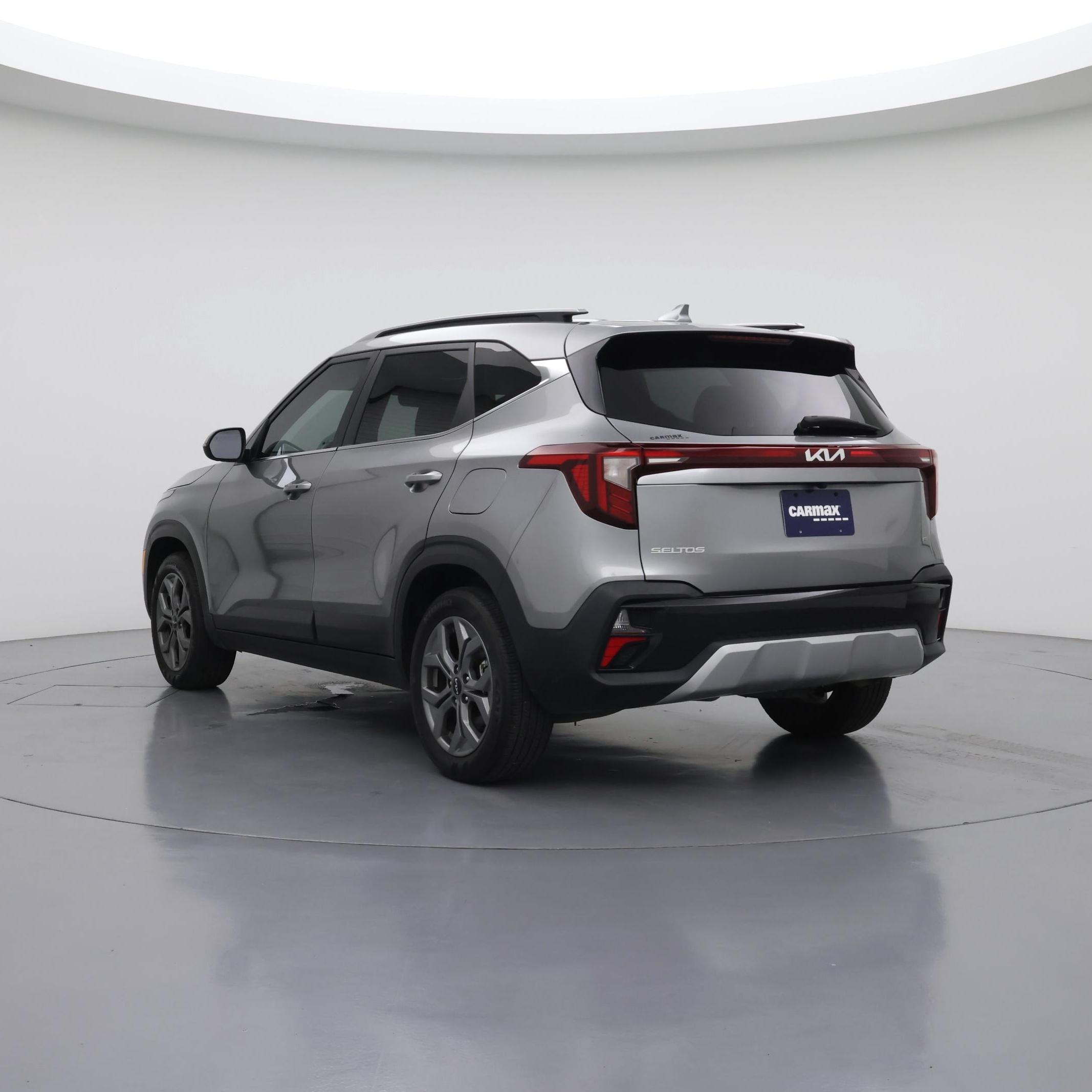Thumbnail: 2024 Kia Seltos - 2