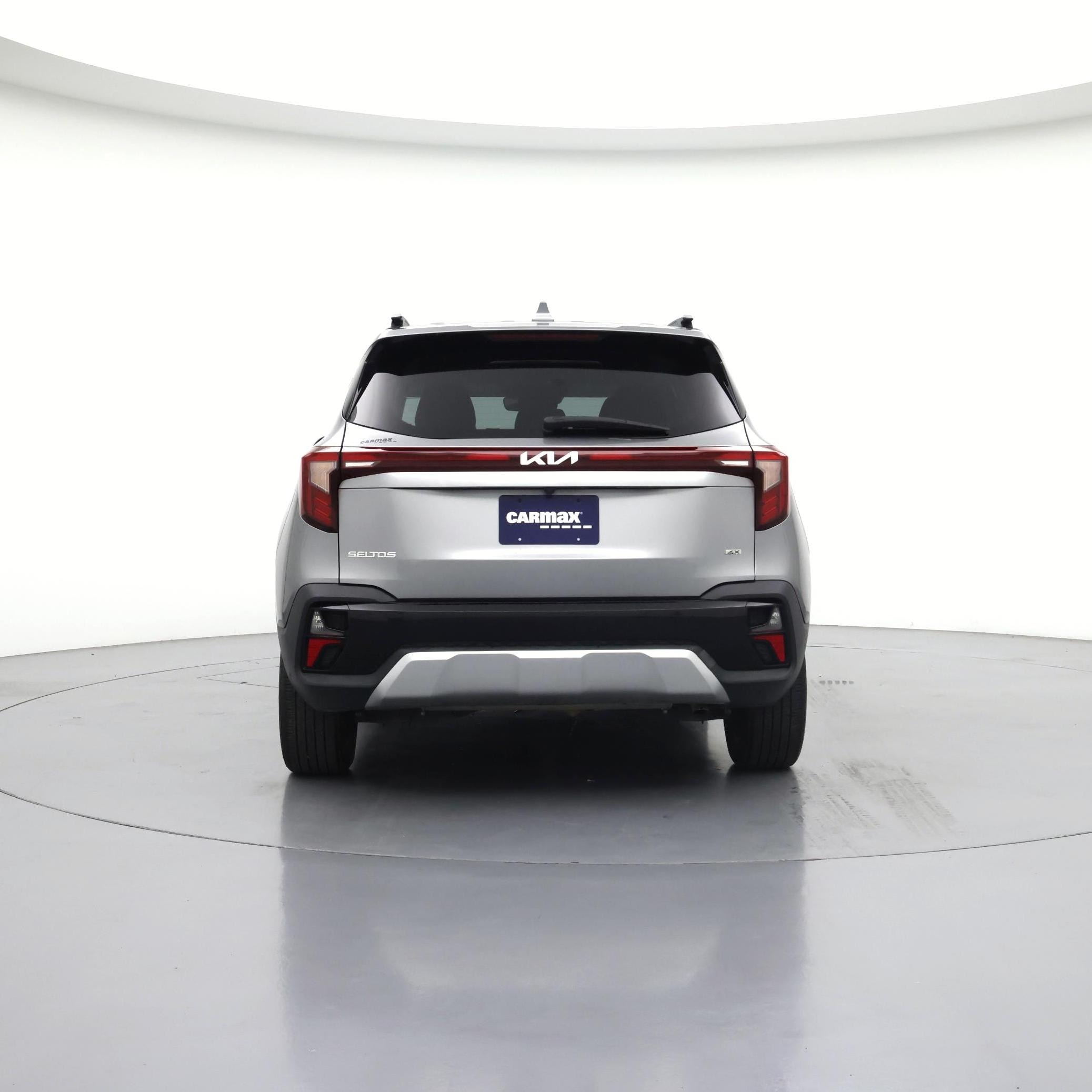 Thumbnail: 2024 Kia Seltos - 6