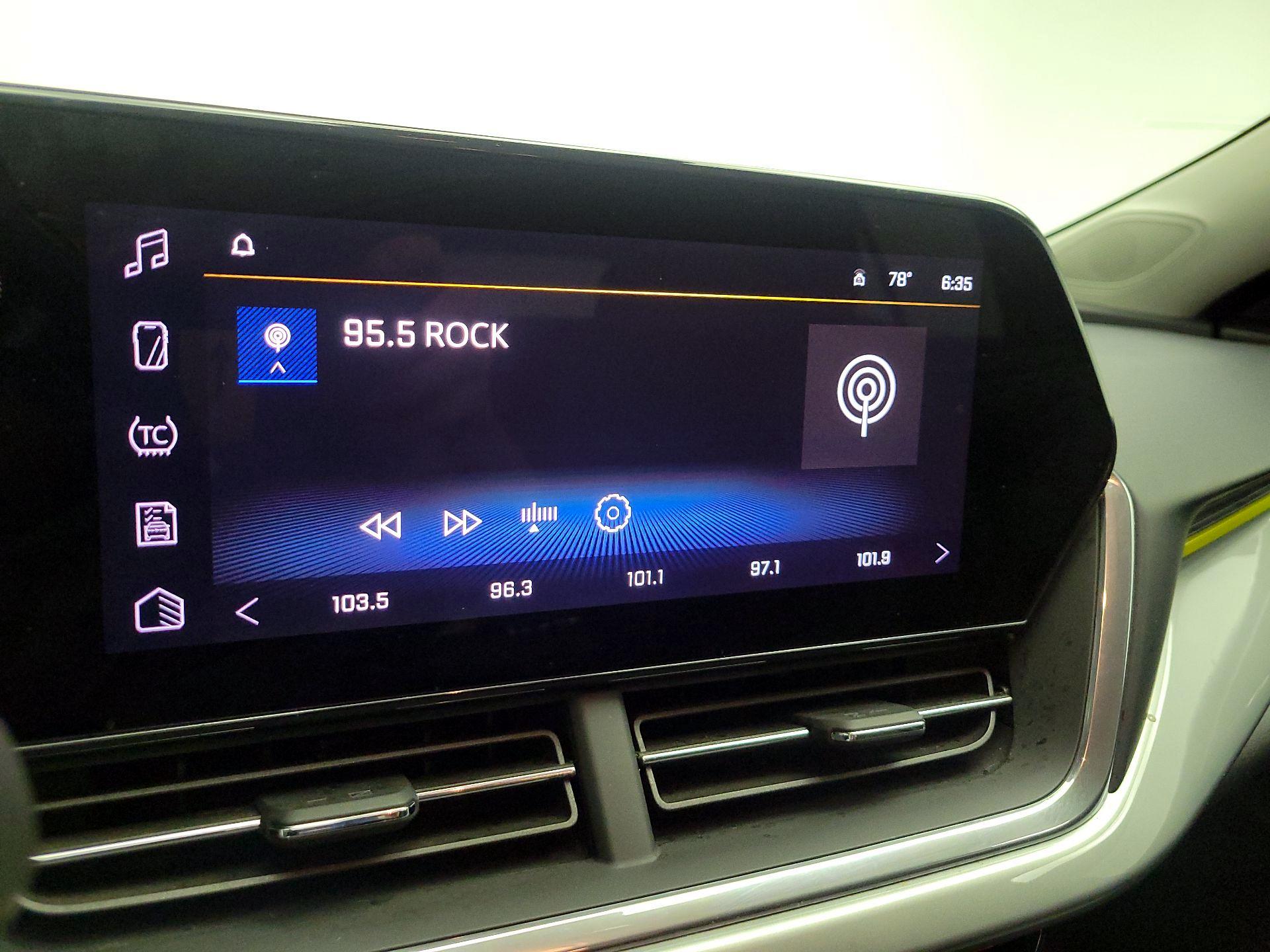Thumbnail: 2024 Chevrolet Trax - 13