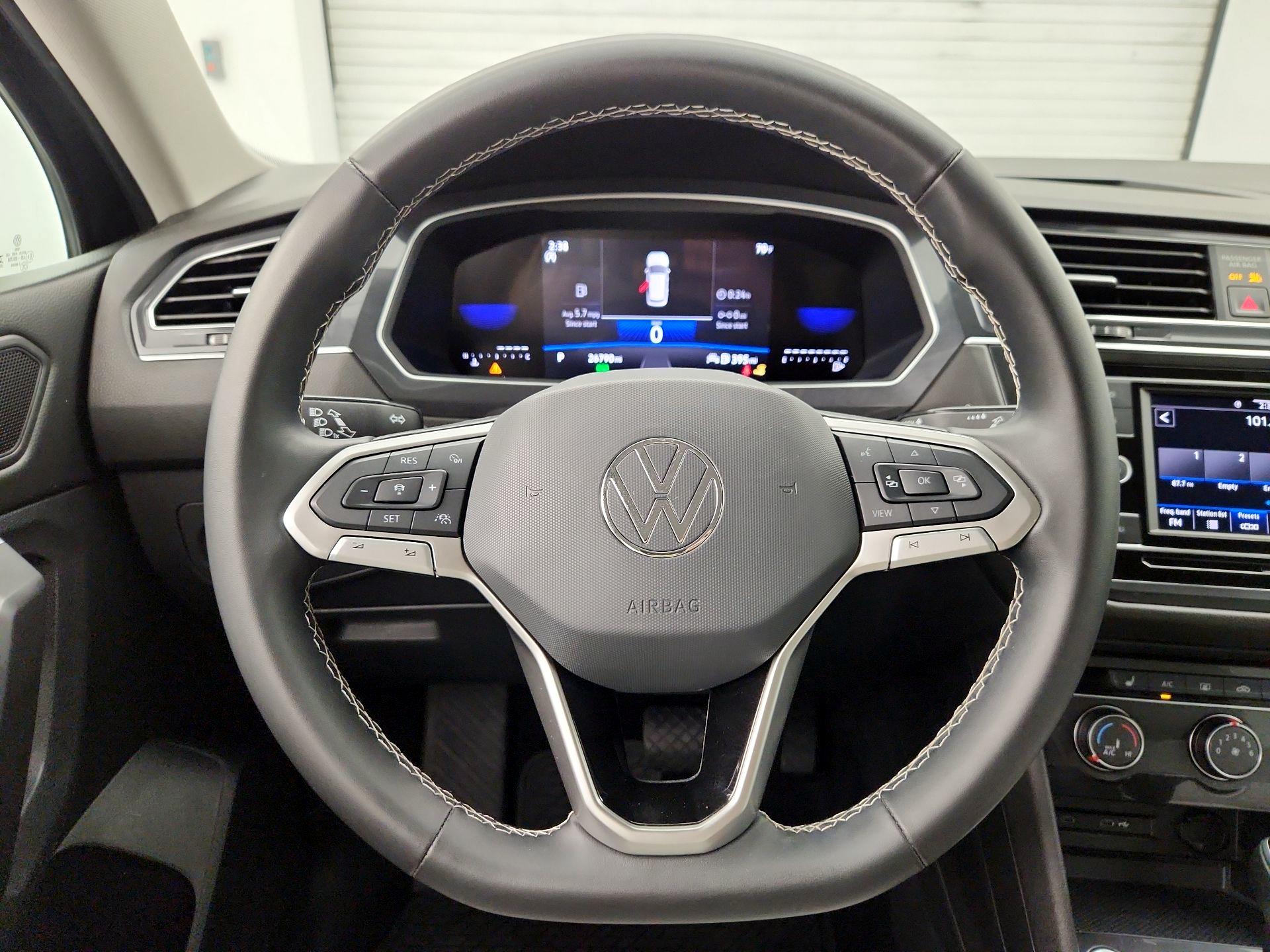 Thumbnail: 2024 Volkswagen Tiguan - 10