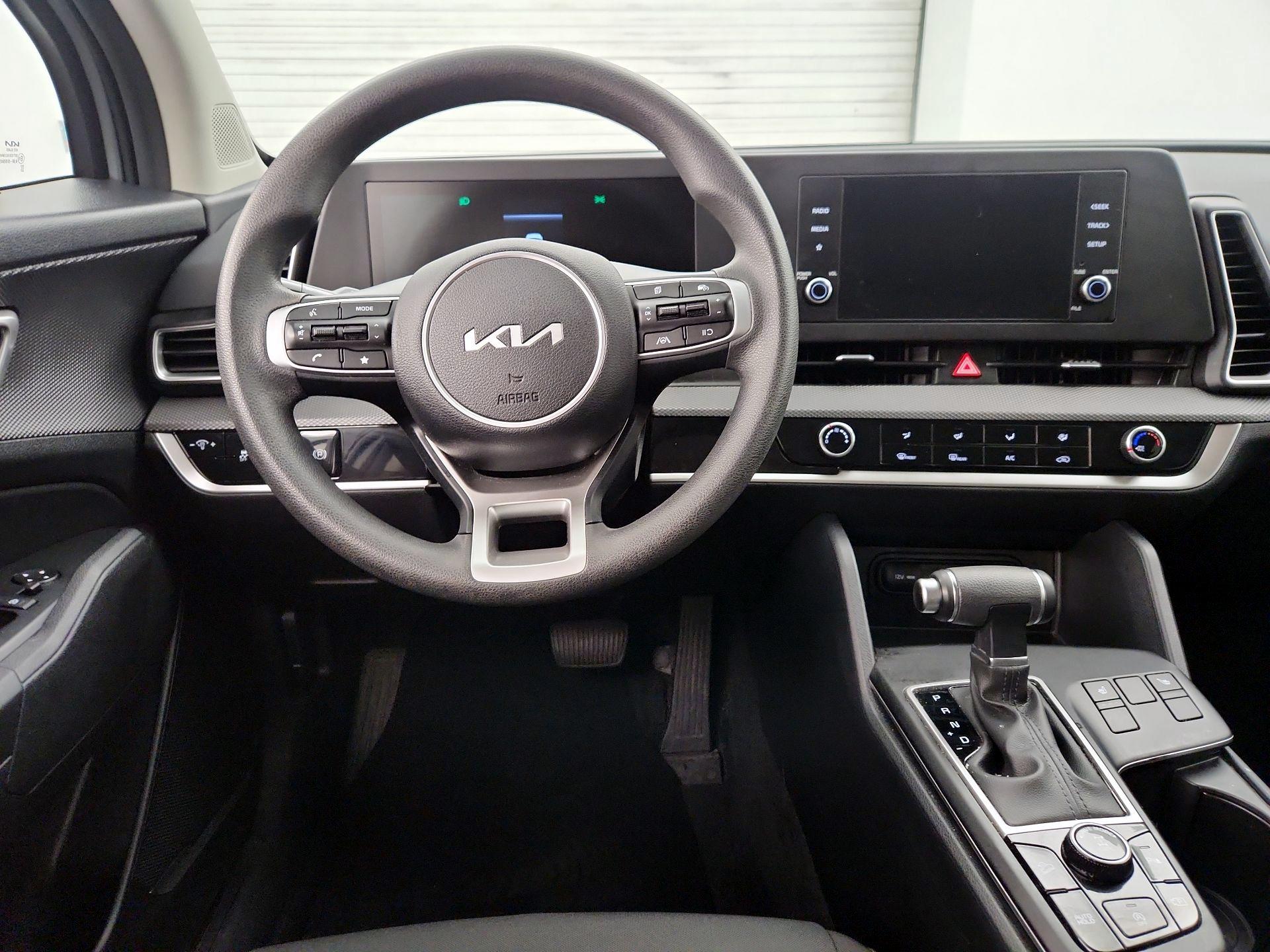 Thumbnail: 2024 Kia Sportage - 10