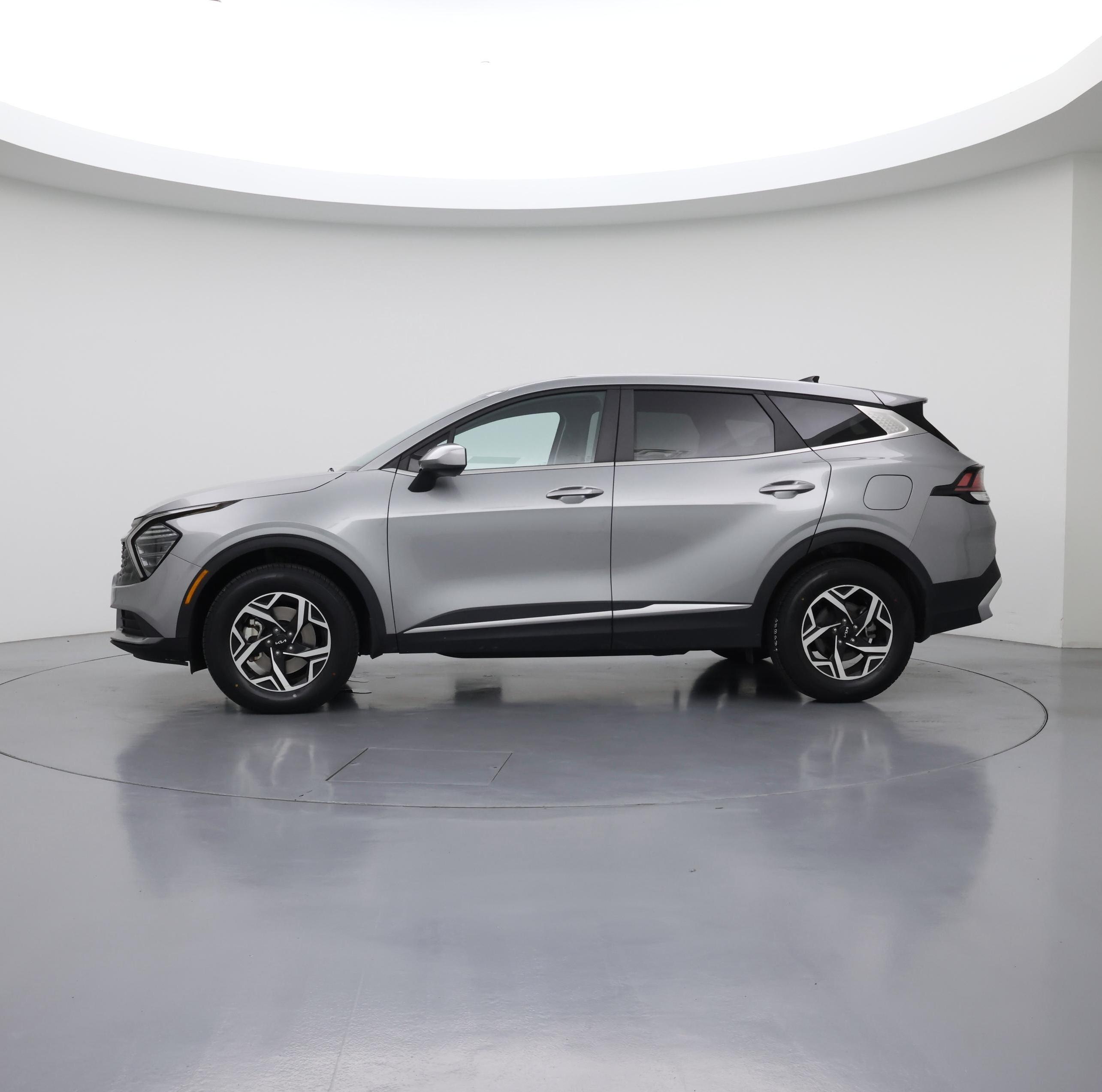 Thumbnail: 2024 Kia Sportage - 3