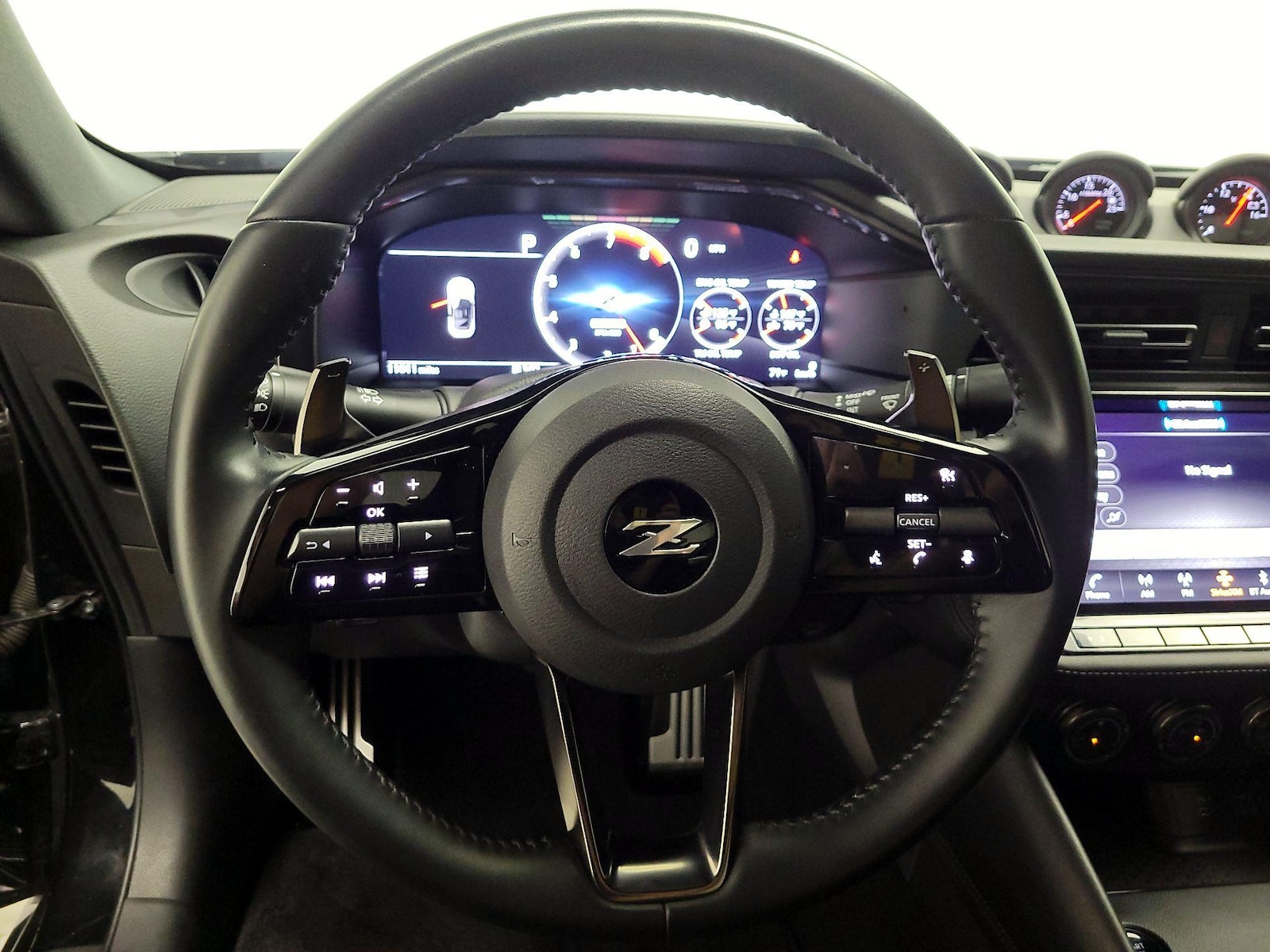 2025 Nissan Z Performance - Photo 11