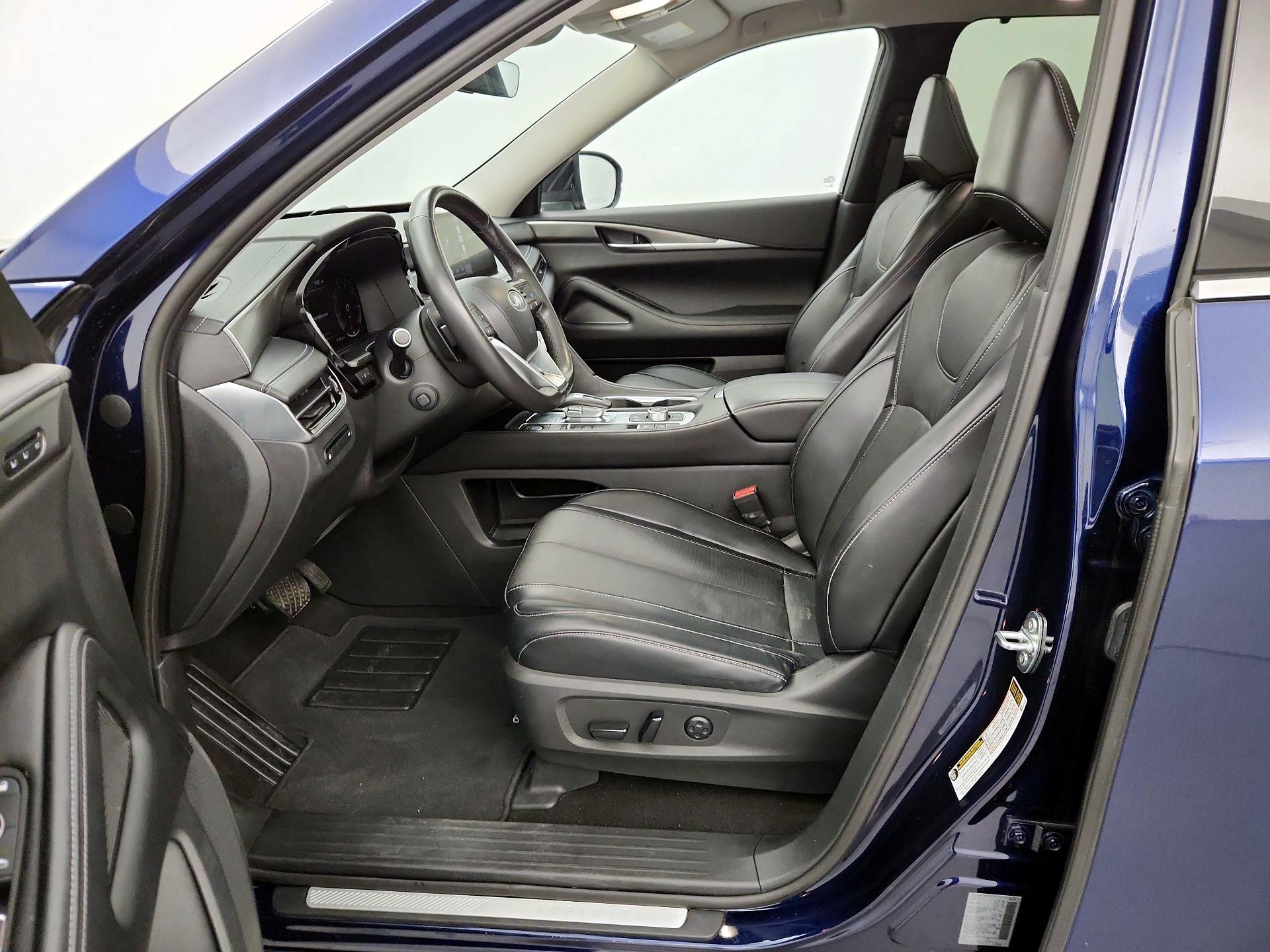 Thumbnail: 2023 INFINITI QX60 - 9