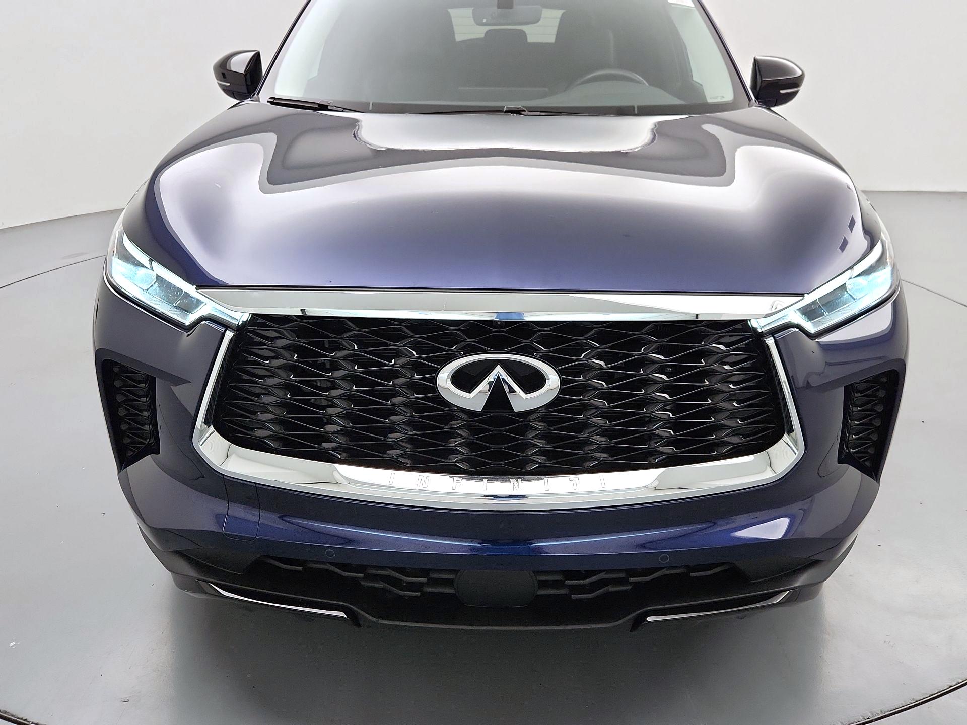 Thumbnail: 2023 INFINITI QX60 - 2