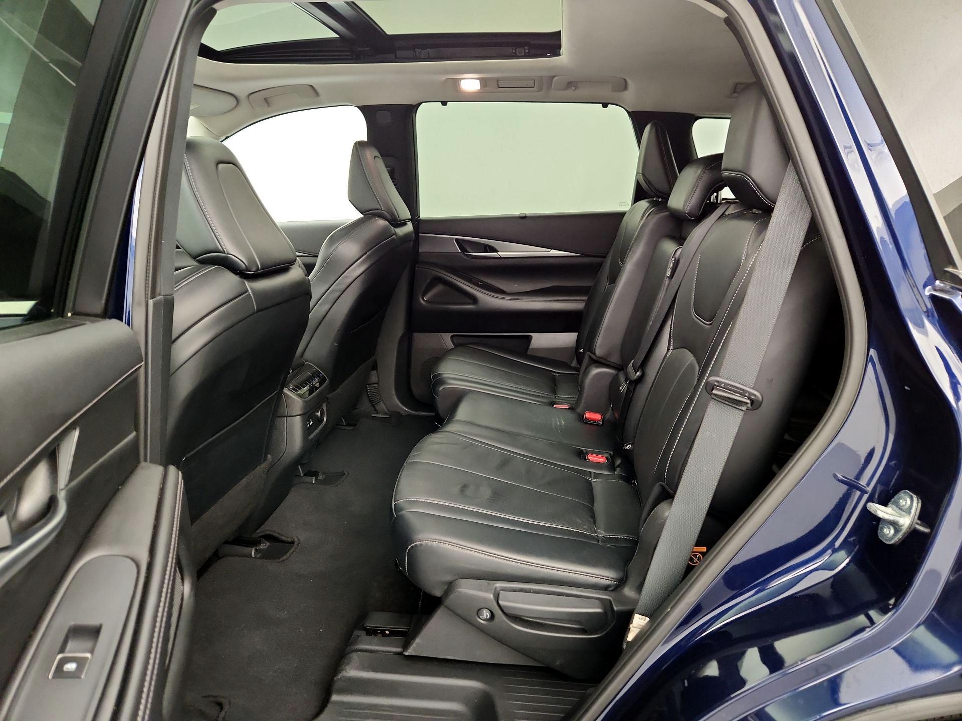 Thumbnail: 2023 INFINITI QX60 - 19