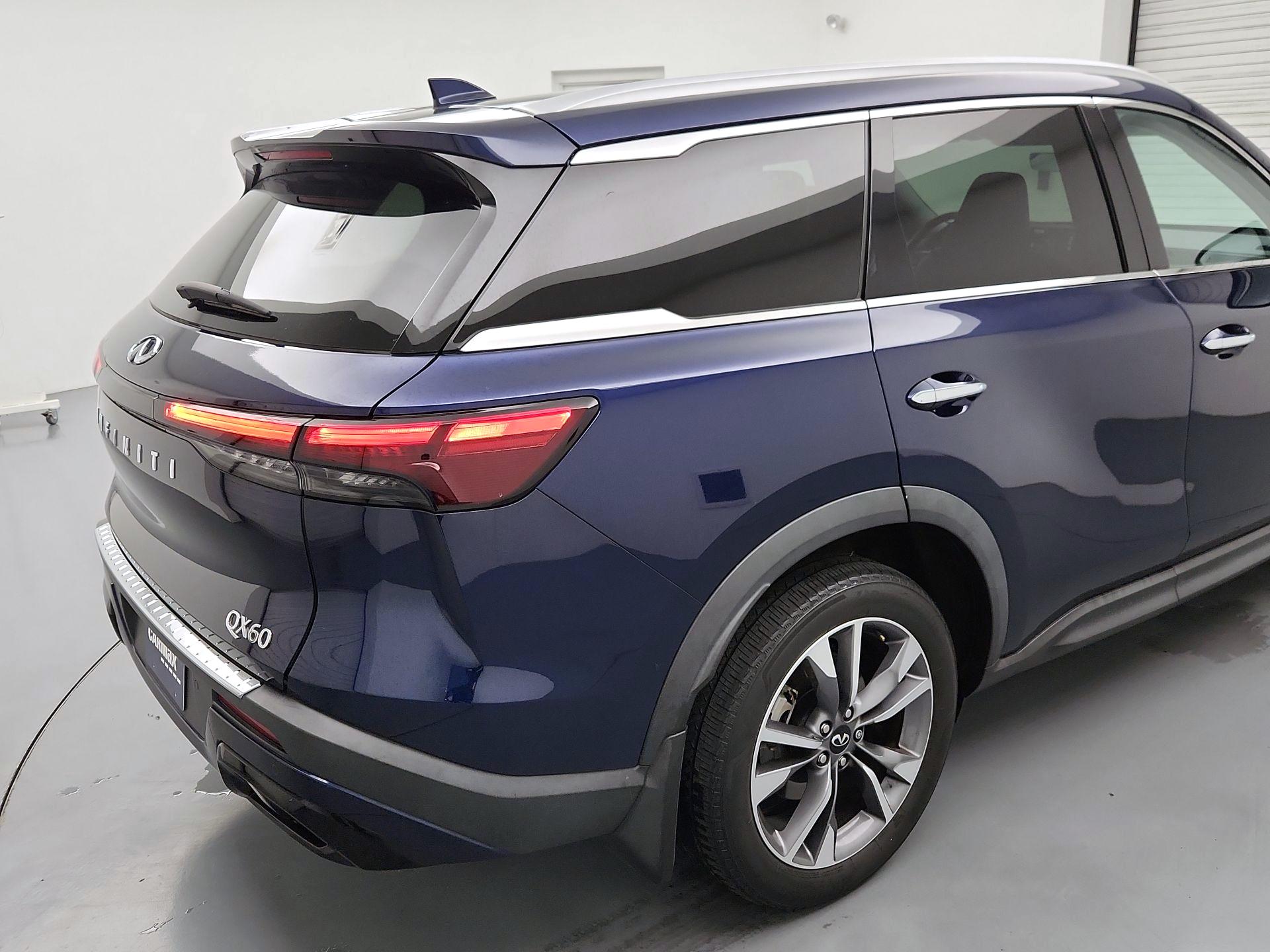 Thumbnail: 2023 INFINITI QX60 - 5