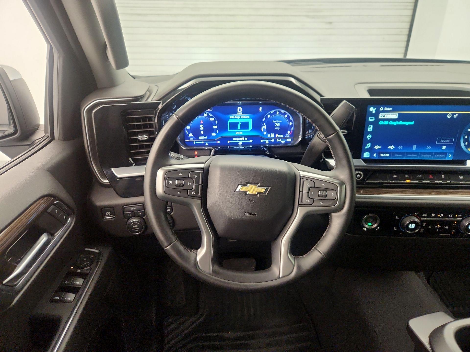 Thumbnail: 2024 Chevrolet Silverado 1500 - 10