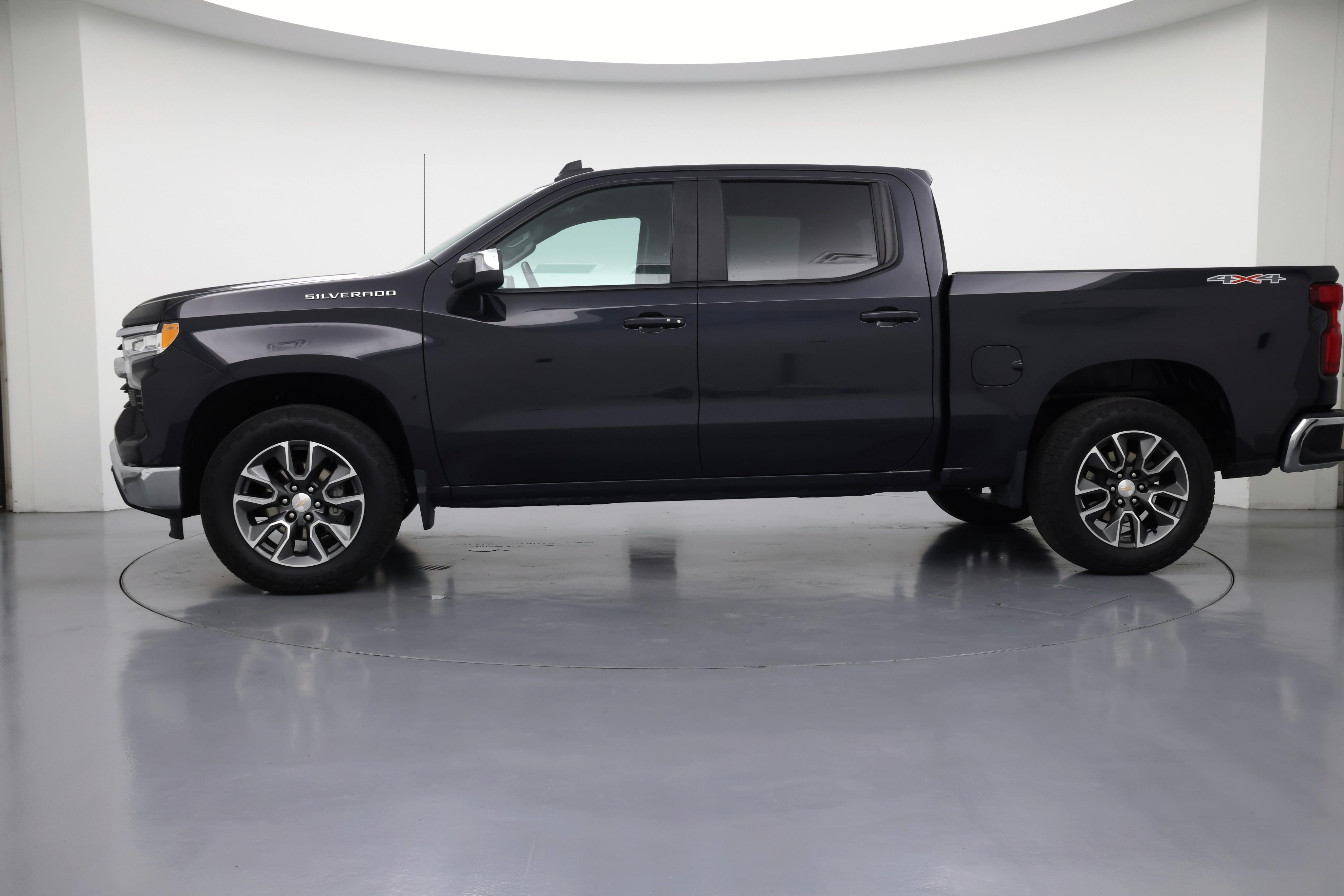 Thumbnail: 2024 Chevrolet Silverado 1500 - 3
