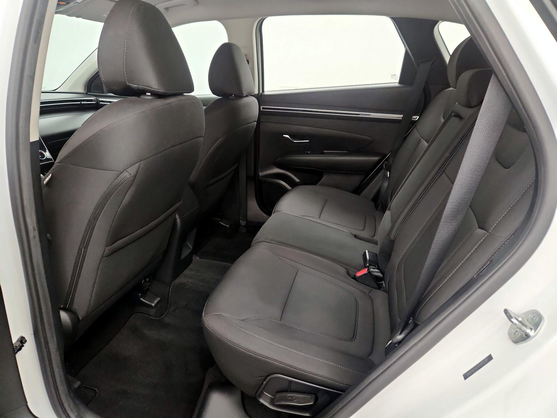 Thumbnail: 2023 Hyundai Tucson - 19