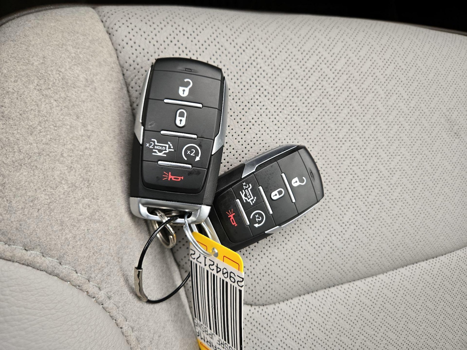 2025 RAM Ram 1500 Pickup Laramie - Photo 25