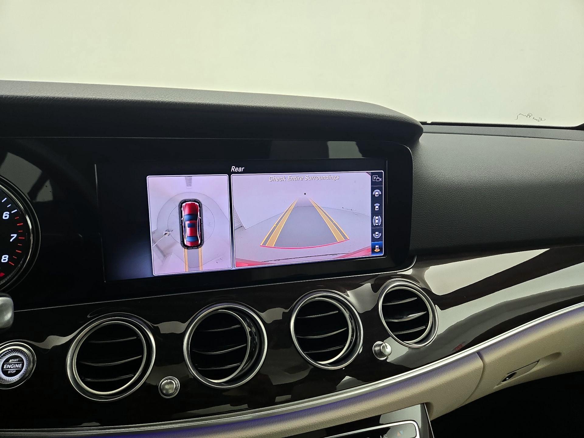 Thumbnail: 2019 Mercedes-Benz E-Class - 14