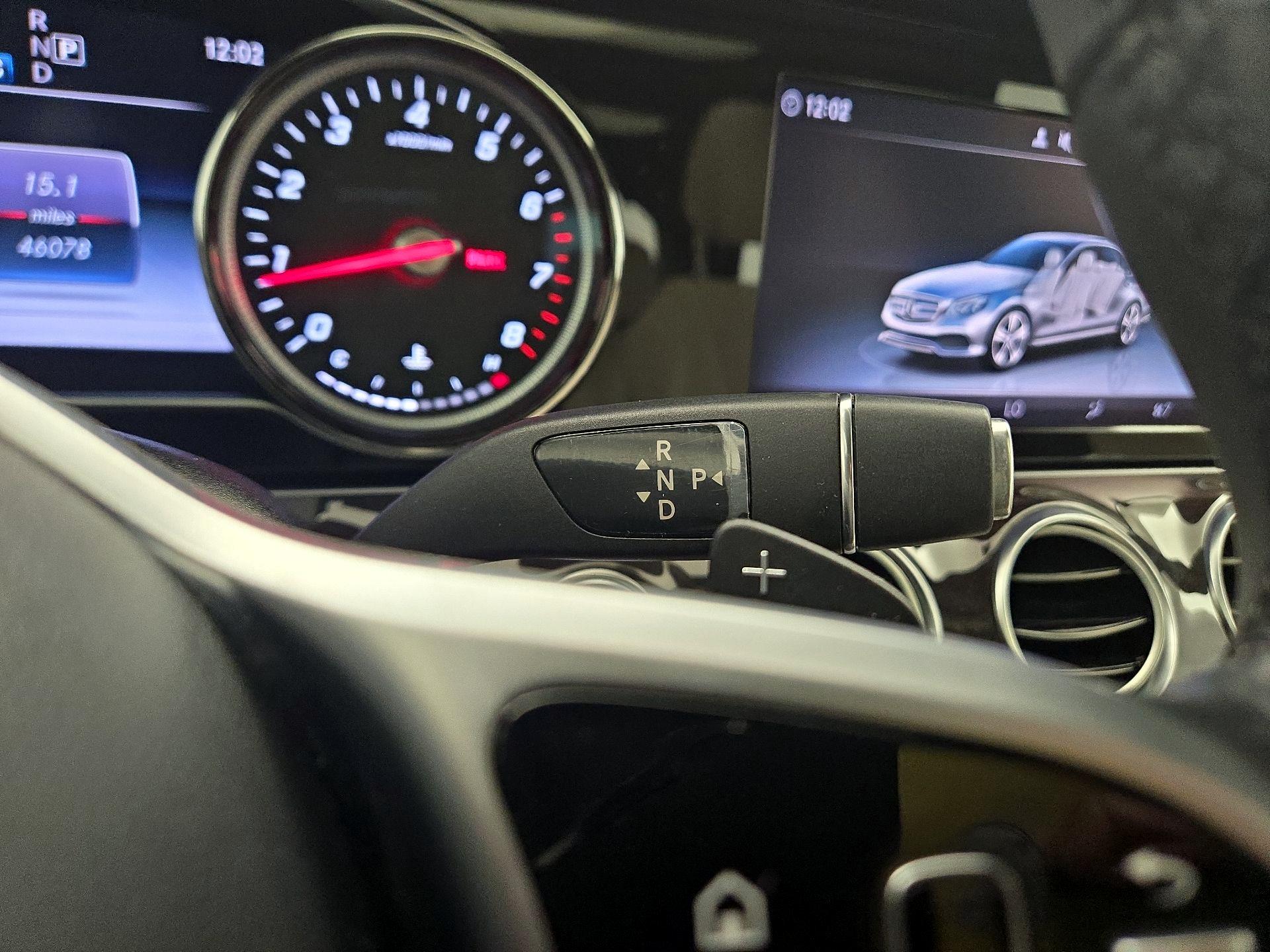 Thumbnail: 2019 Mercedes-Benz E-Class - 17