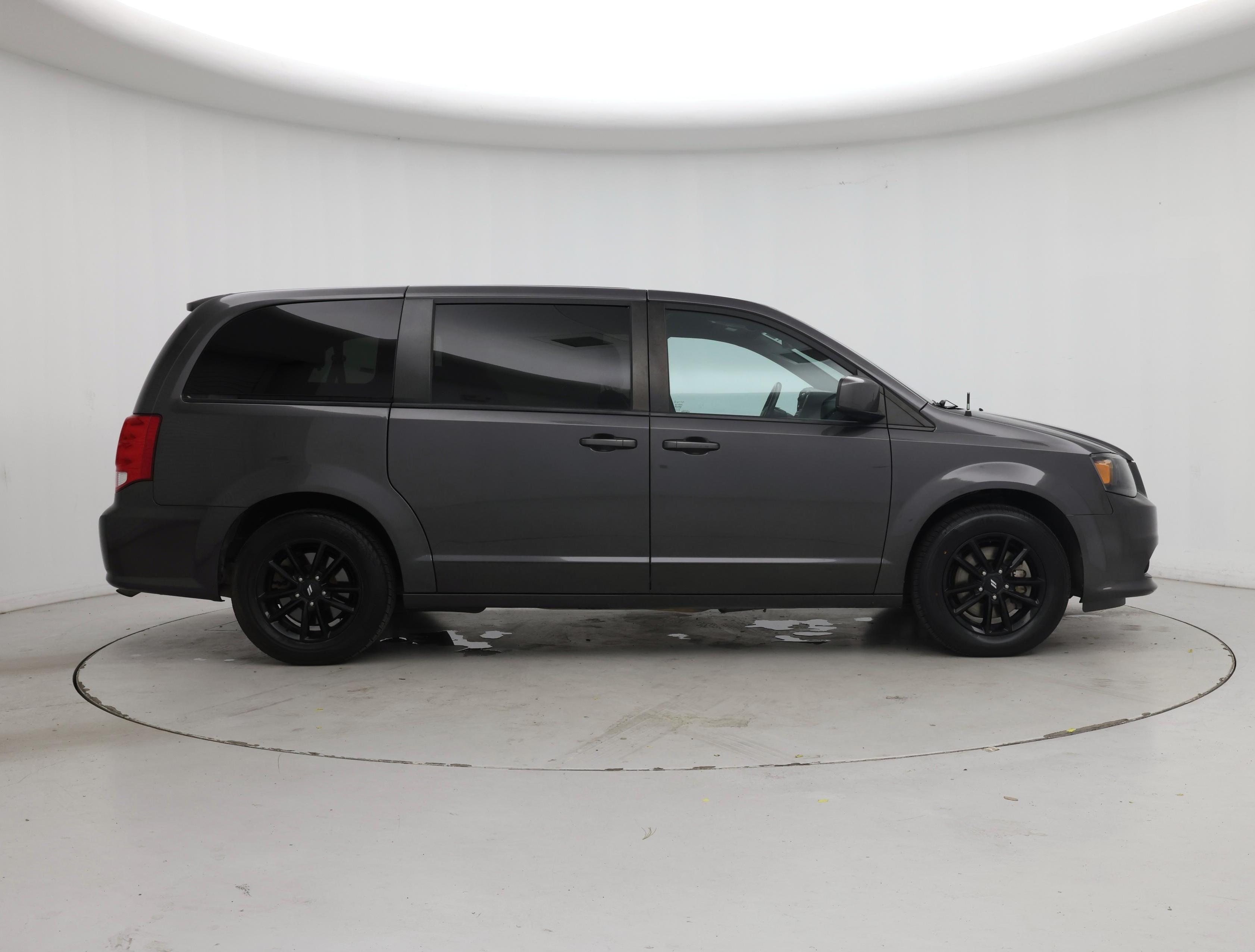 Thumbnail: 2020 Dodge Grand Caravan - 7