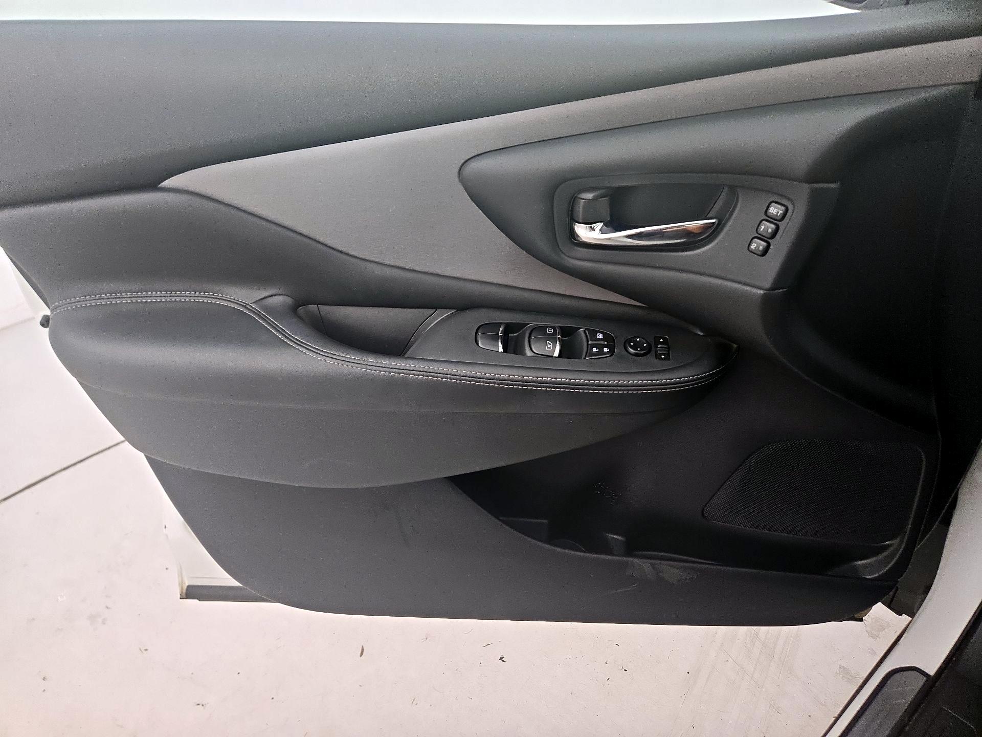 Thumbnail: 2020 Nissan Murano - 12