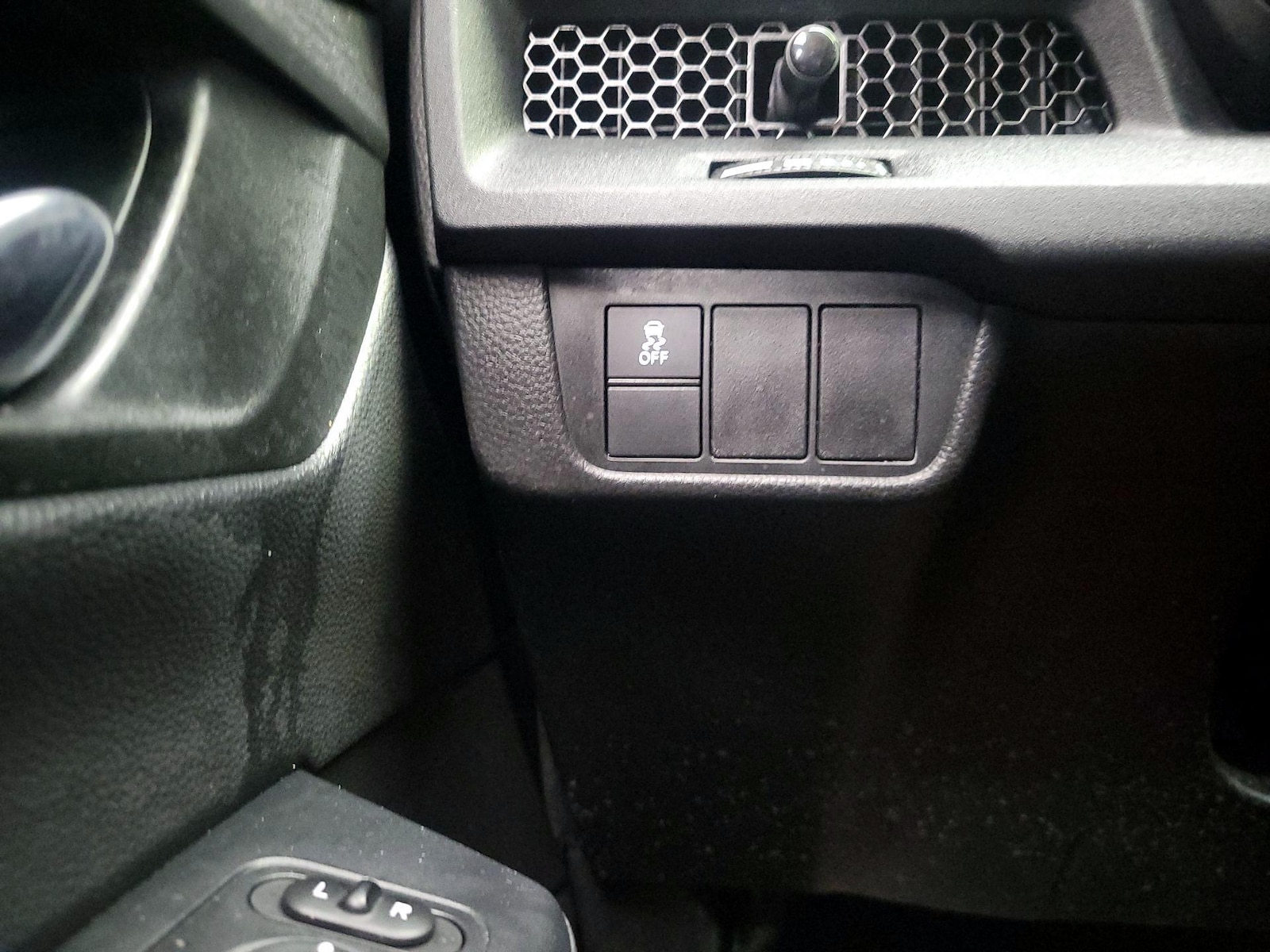 2024 Honda CR-V EX - Photo 14