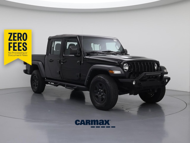 Black 2022 Jeep Gladiator Pickup Truck Four-Wheel Drive Manual