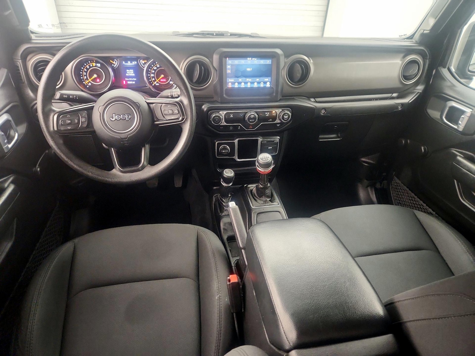 Photo 10