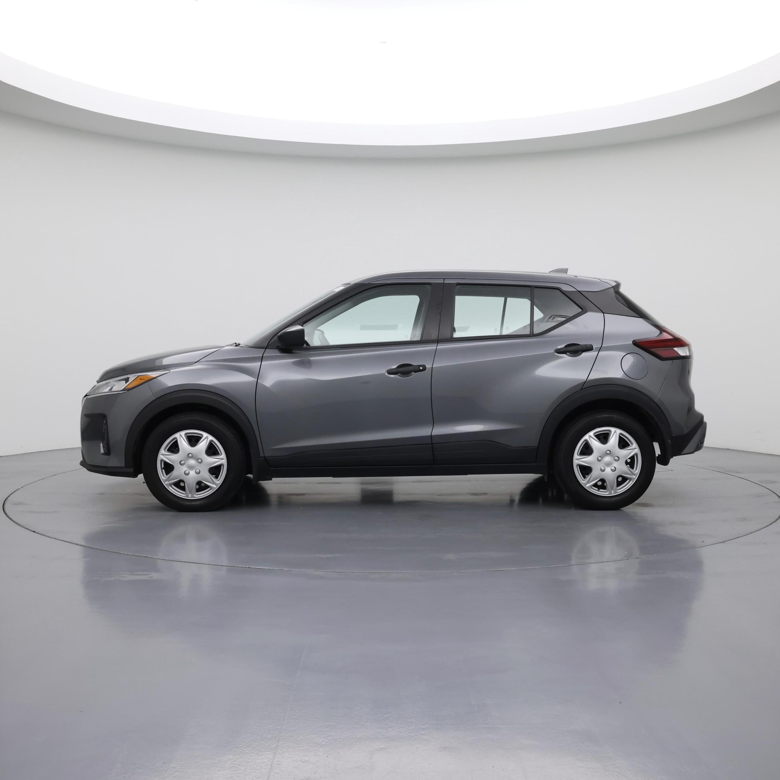 Thumbnail: 2023 Nissan Kicks - 3