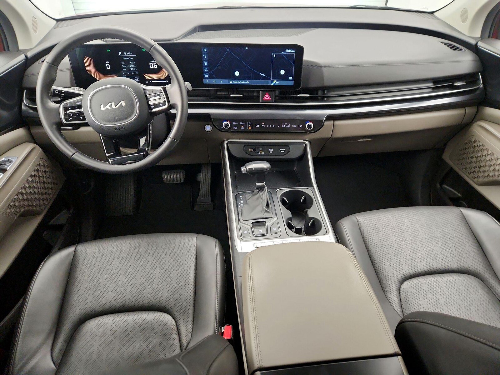 Apple CarPlay® & Android Auto™