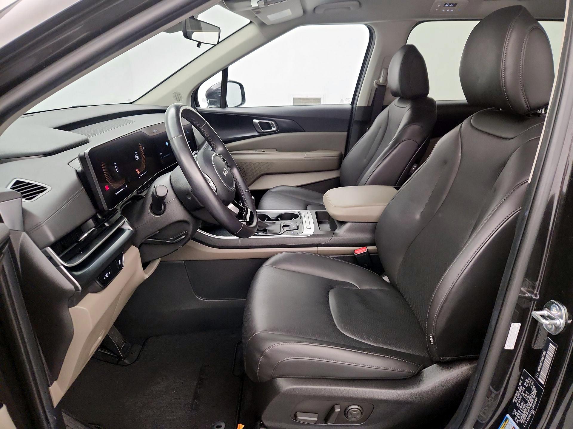 Thumbnail: 2025 Kia Carnival - 11