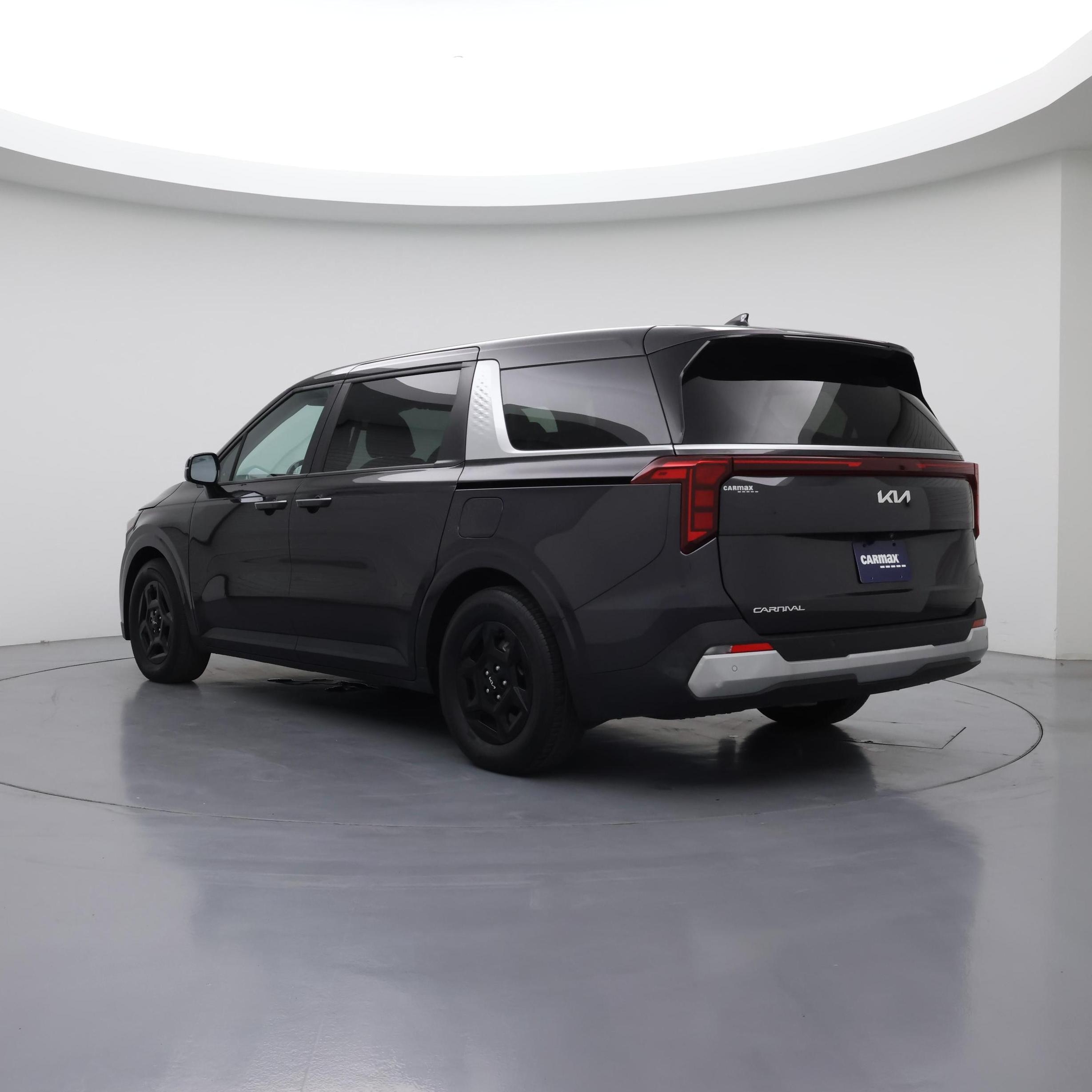 Thumbnail: 2025 Kia Carnival - 2