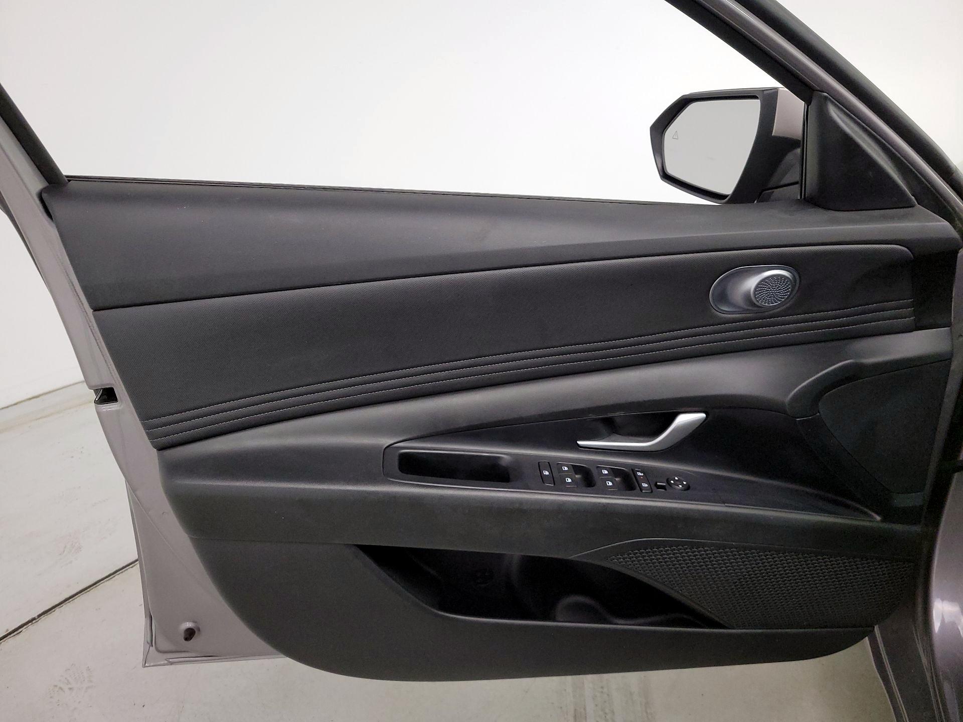 Thumbnail: 2024 Hyundai Elantra - 12