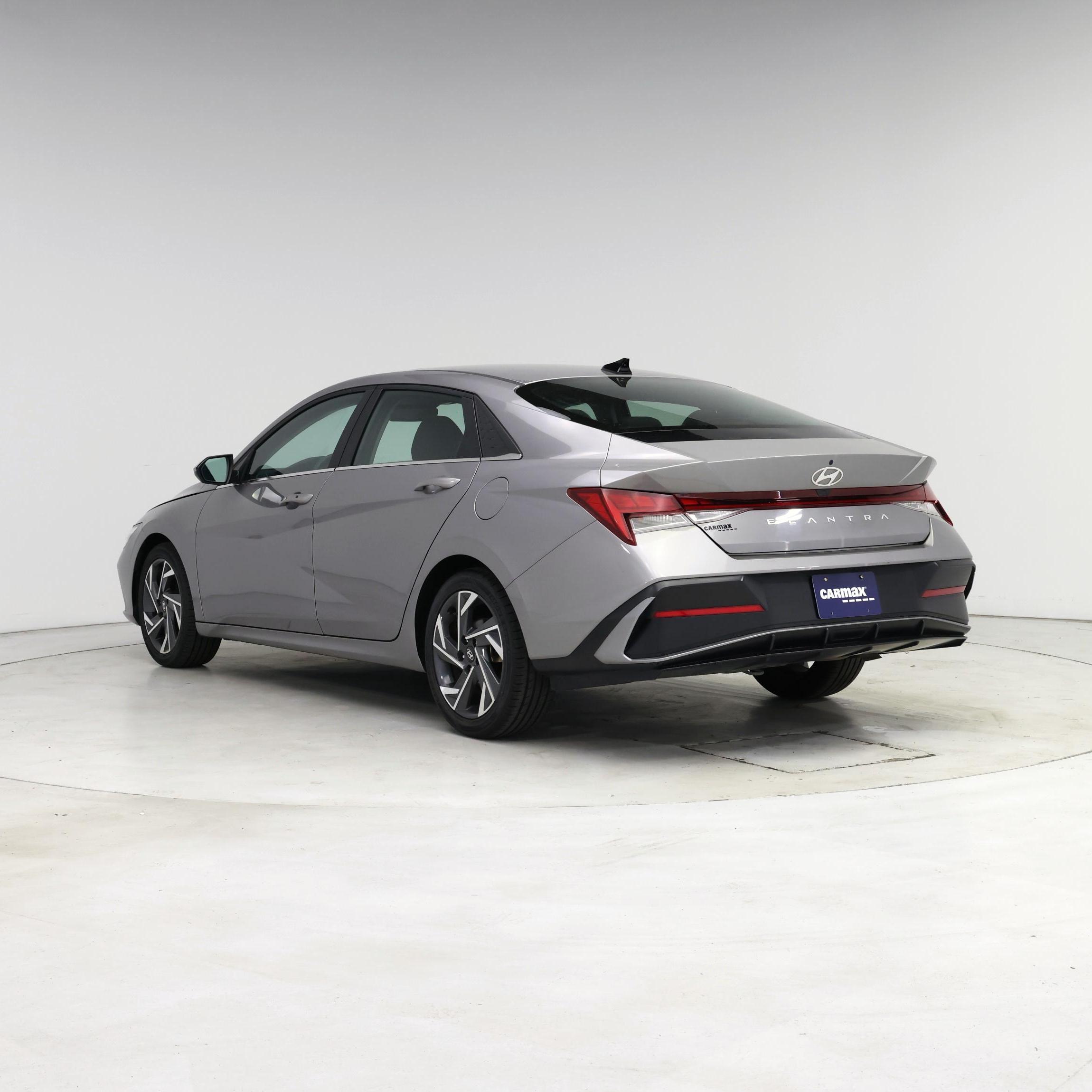 Thumbnail: 2024 Hyundai Elantra - 2