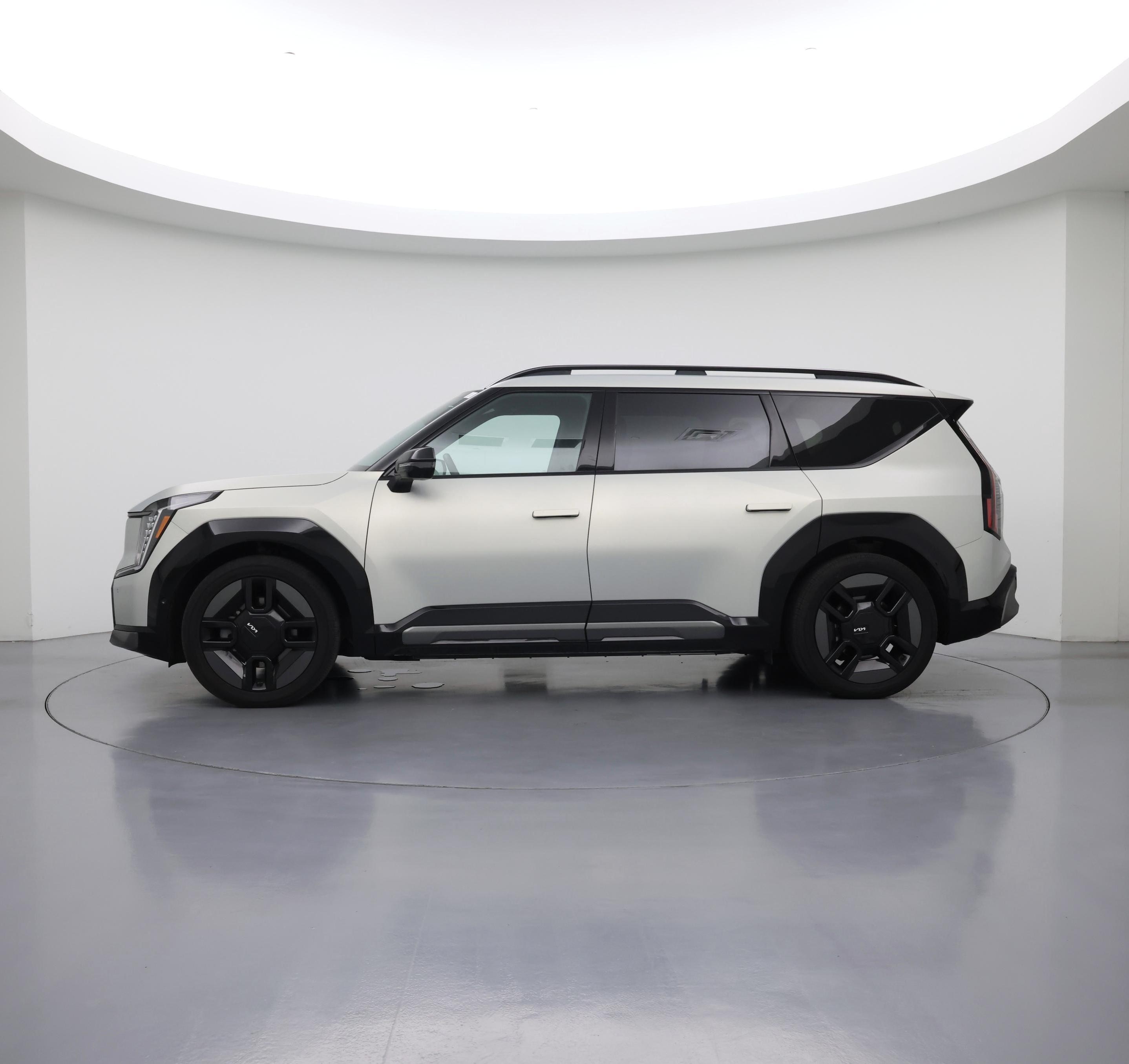 Thumbnail: 2024 Kia EV9 - 3