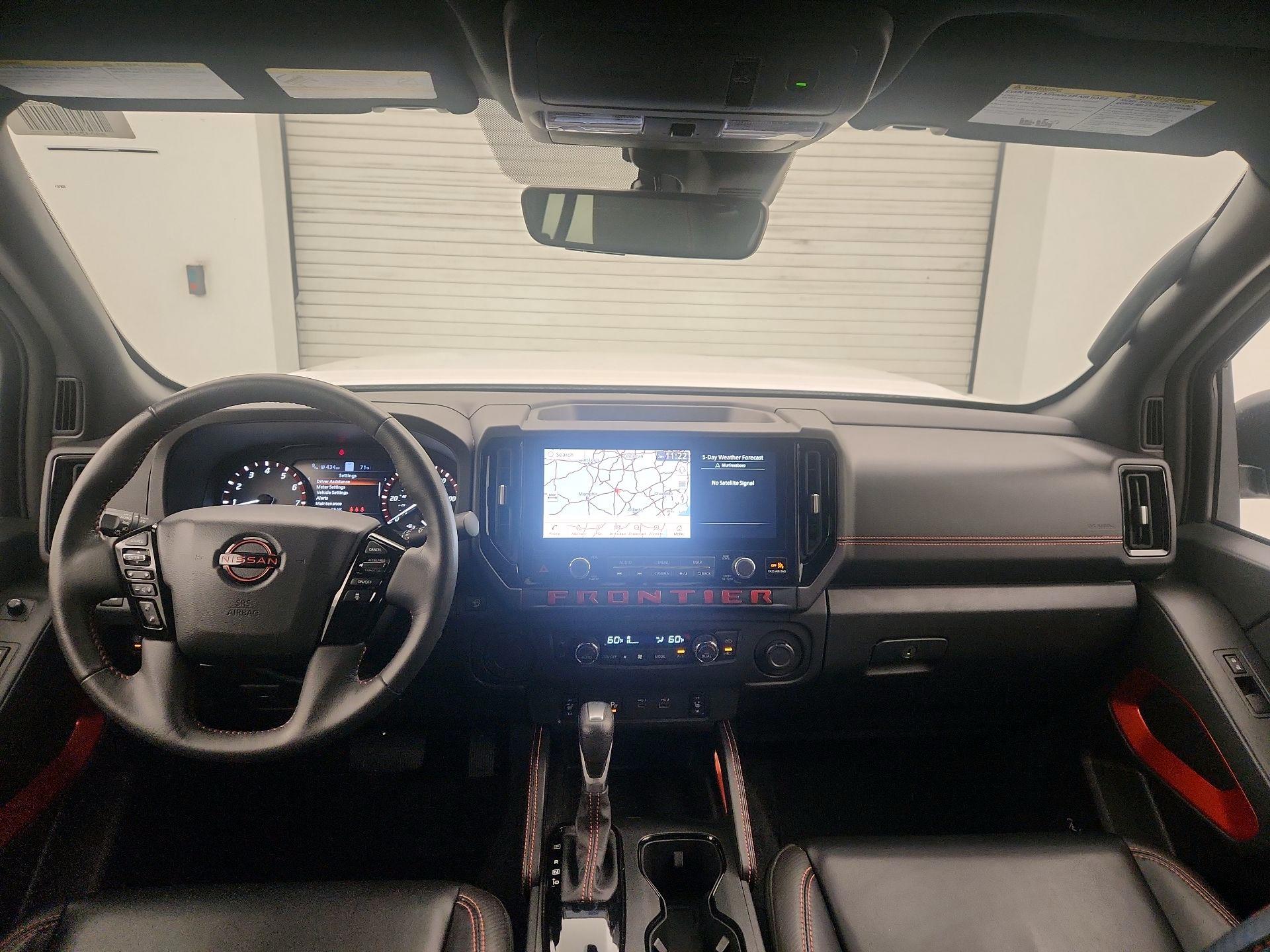 Thumbnail: 2025 Nissan Frontier - 9