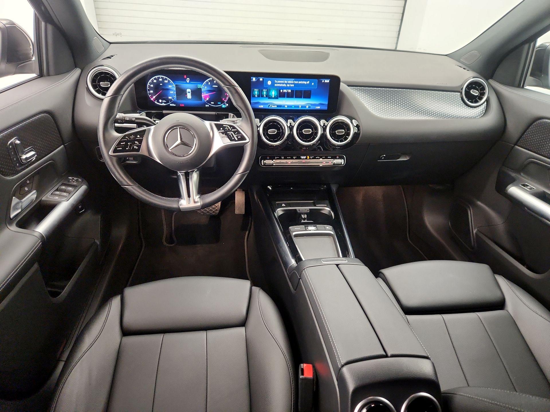 Thumbnail: 2025 Mercedes-Benz GLA - 9