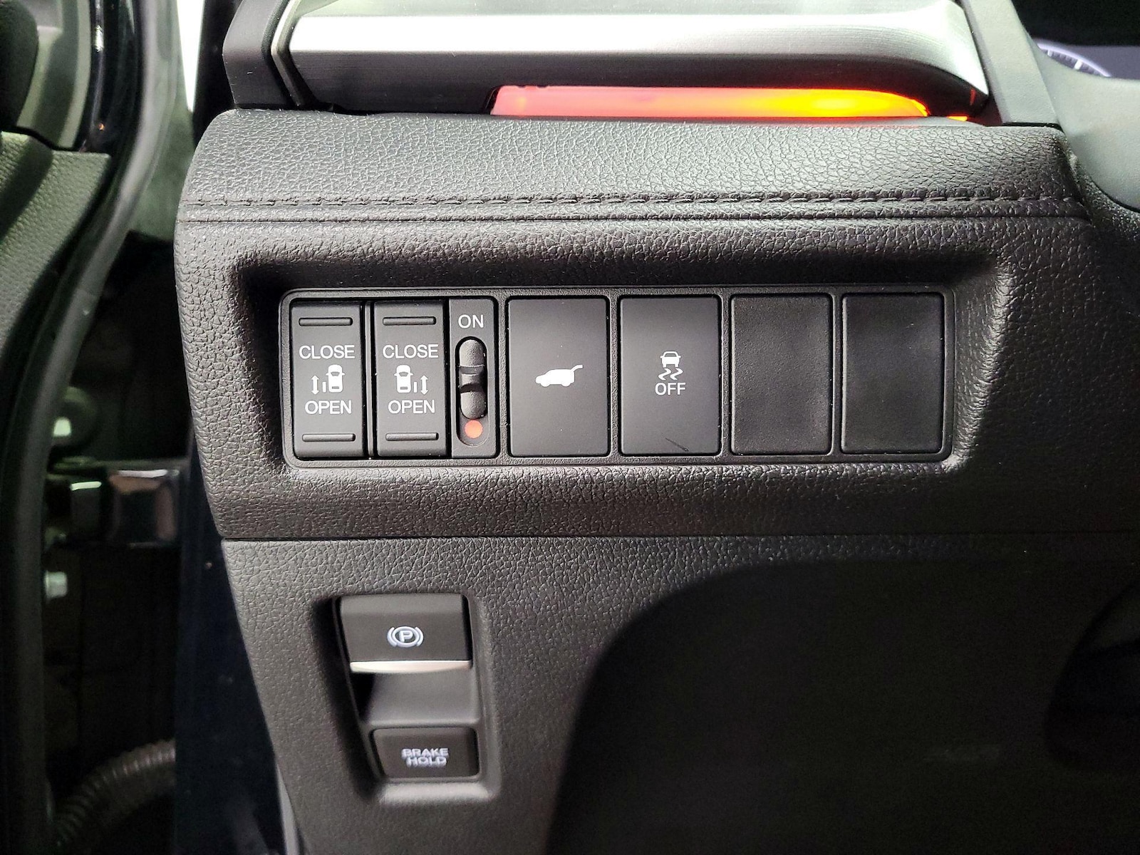 2025 Honda Odyssey Sport L - Photo 14