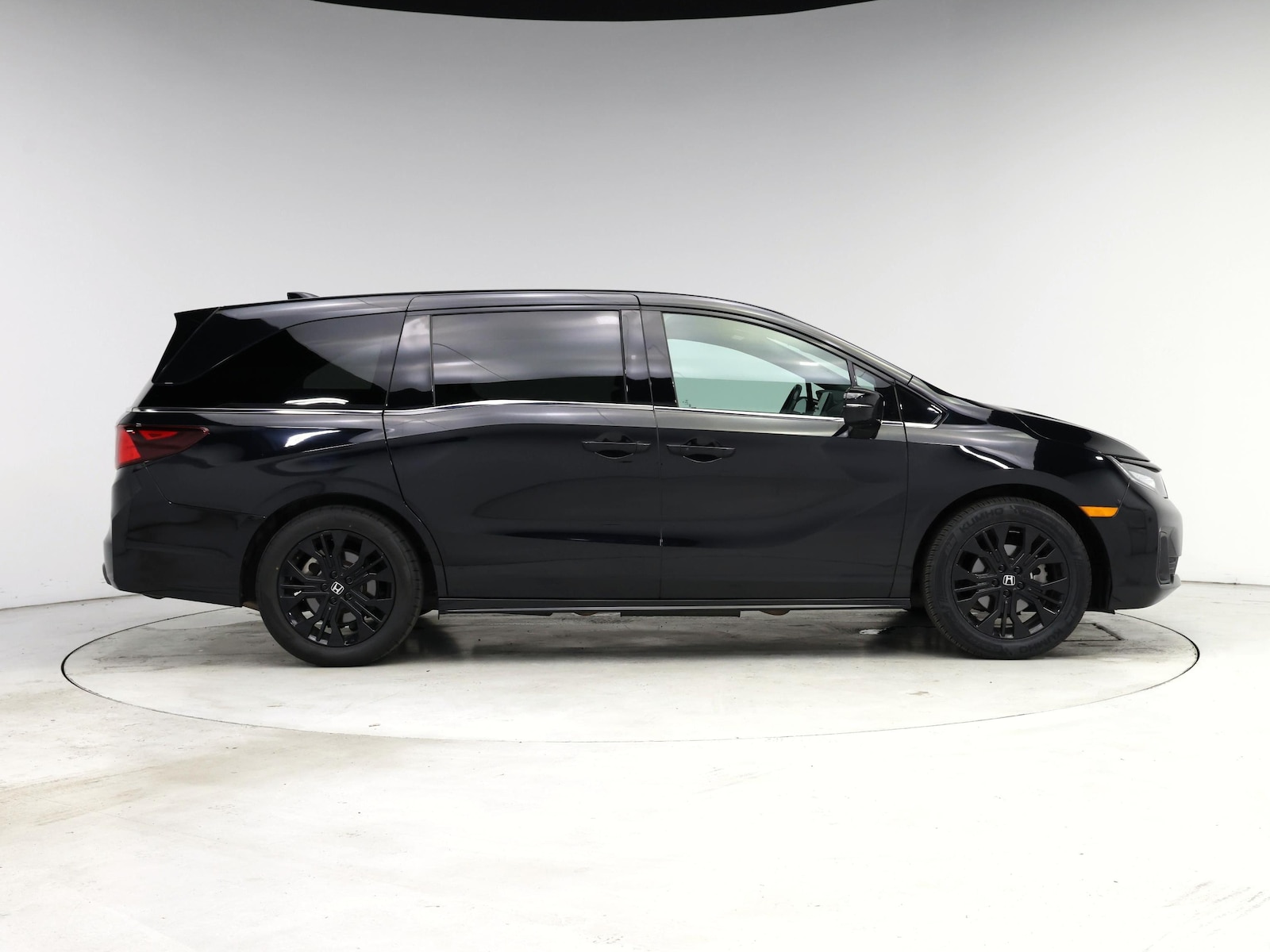 2025 Honda Odyssey Sport L - Photo 8